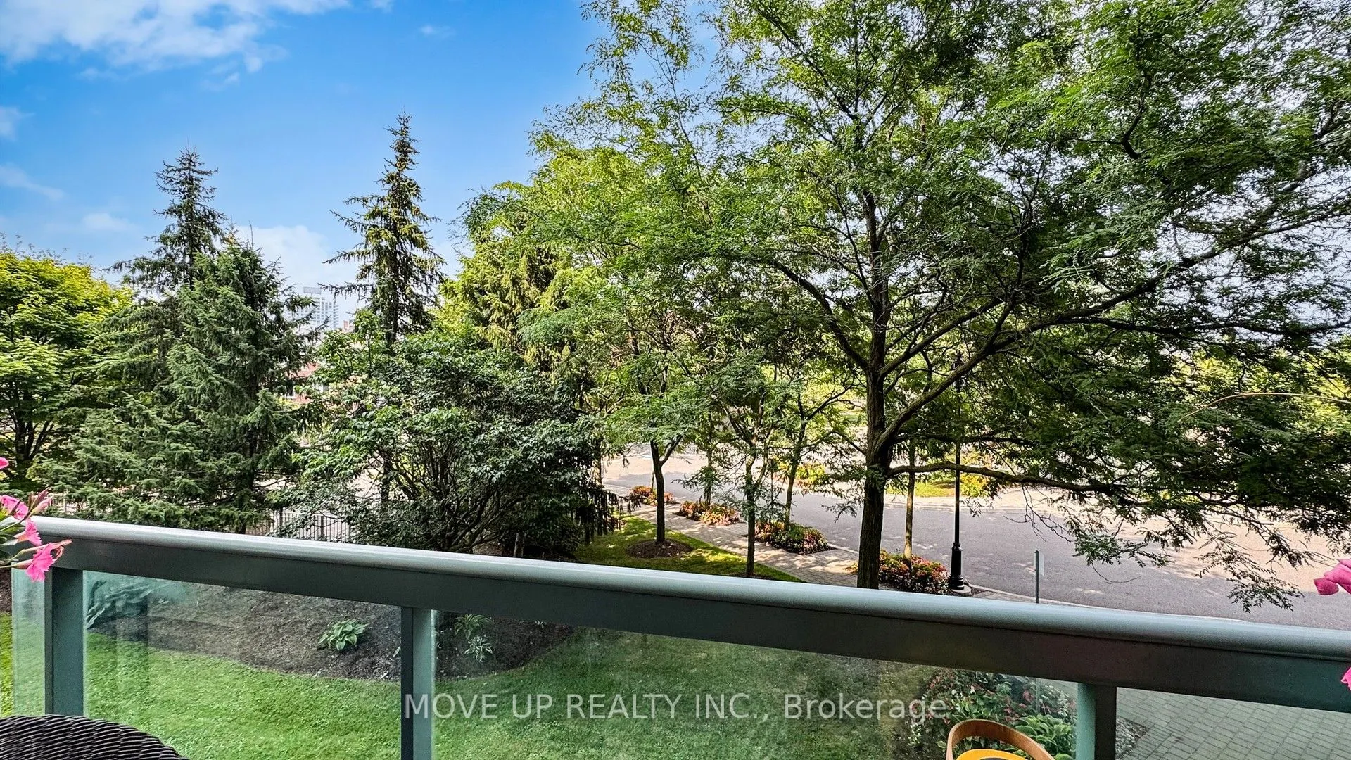 3 Ellesmere Street, #225