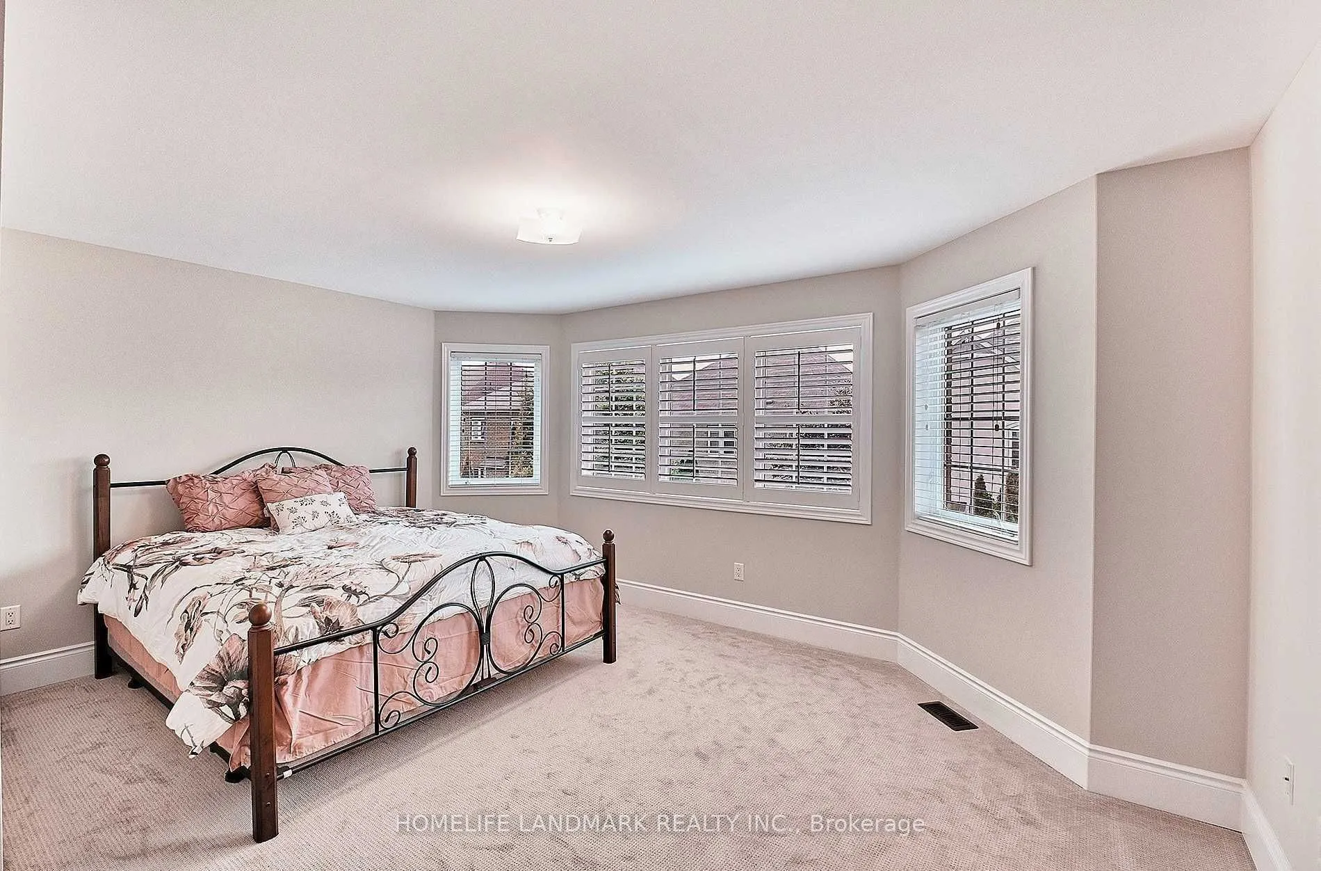 111 Thomas Legge Crescent