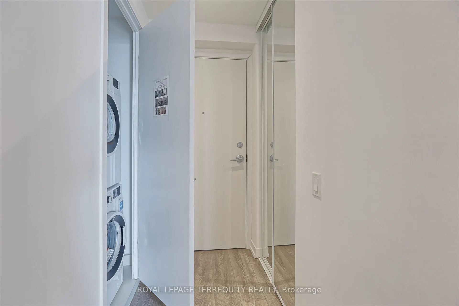 898 Portage Parkway, #3707