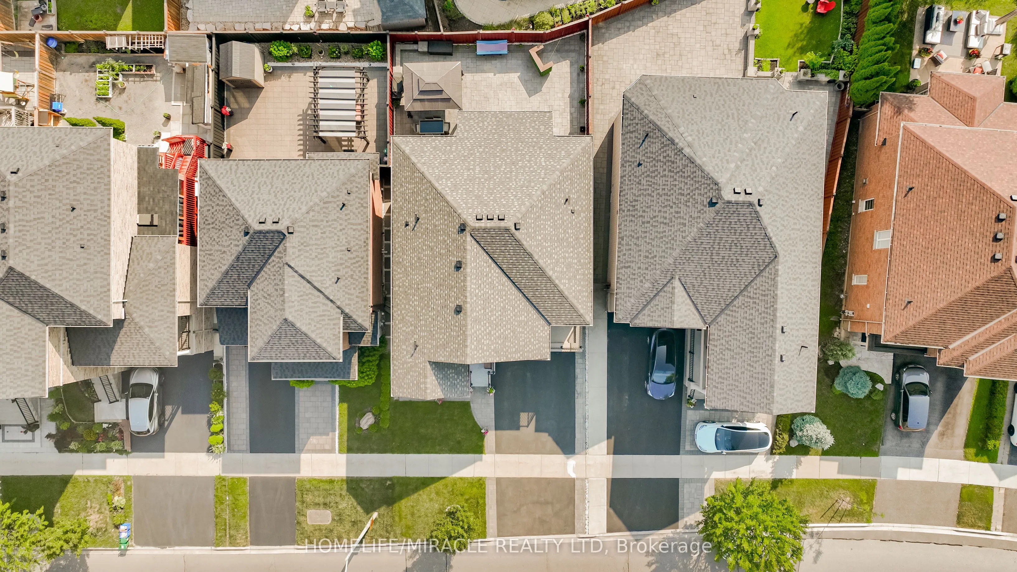 516 Vellore Woods Boulevard