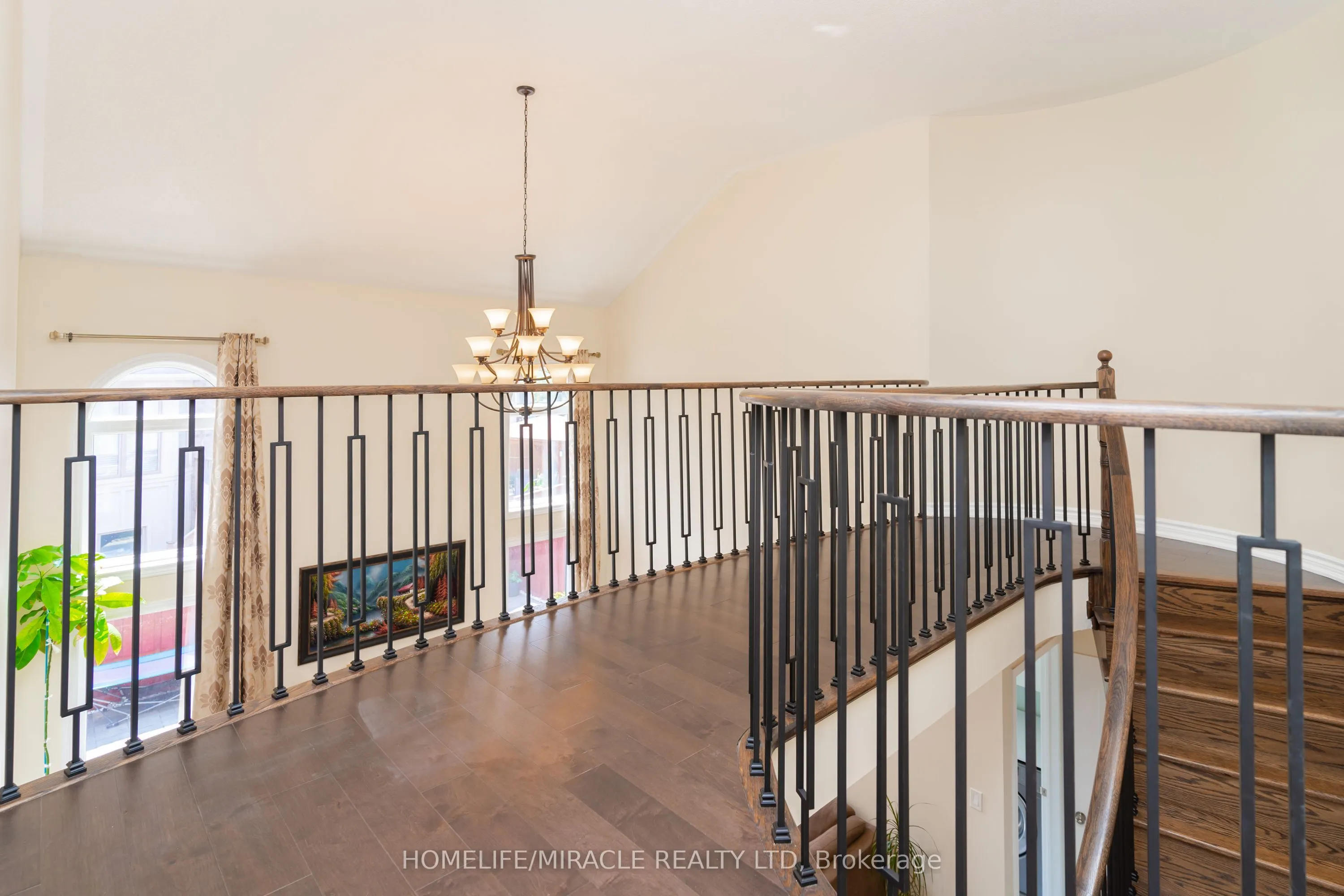 516 Vellore Woods Boulevard