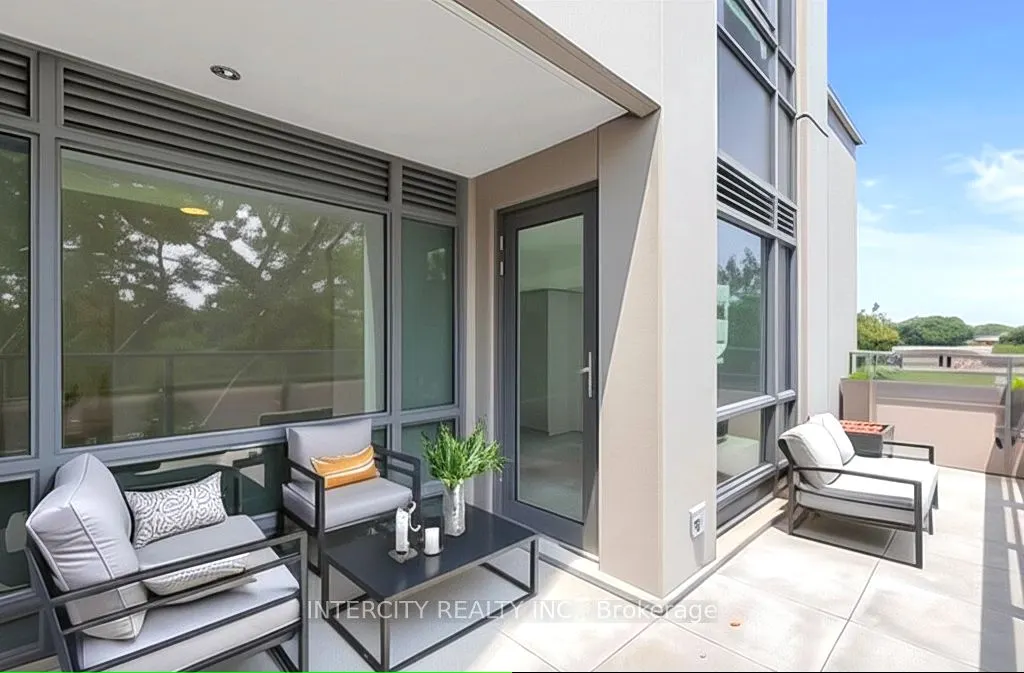 2075 King Road, #247