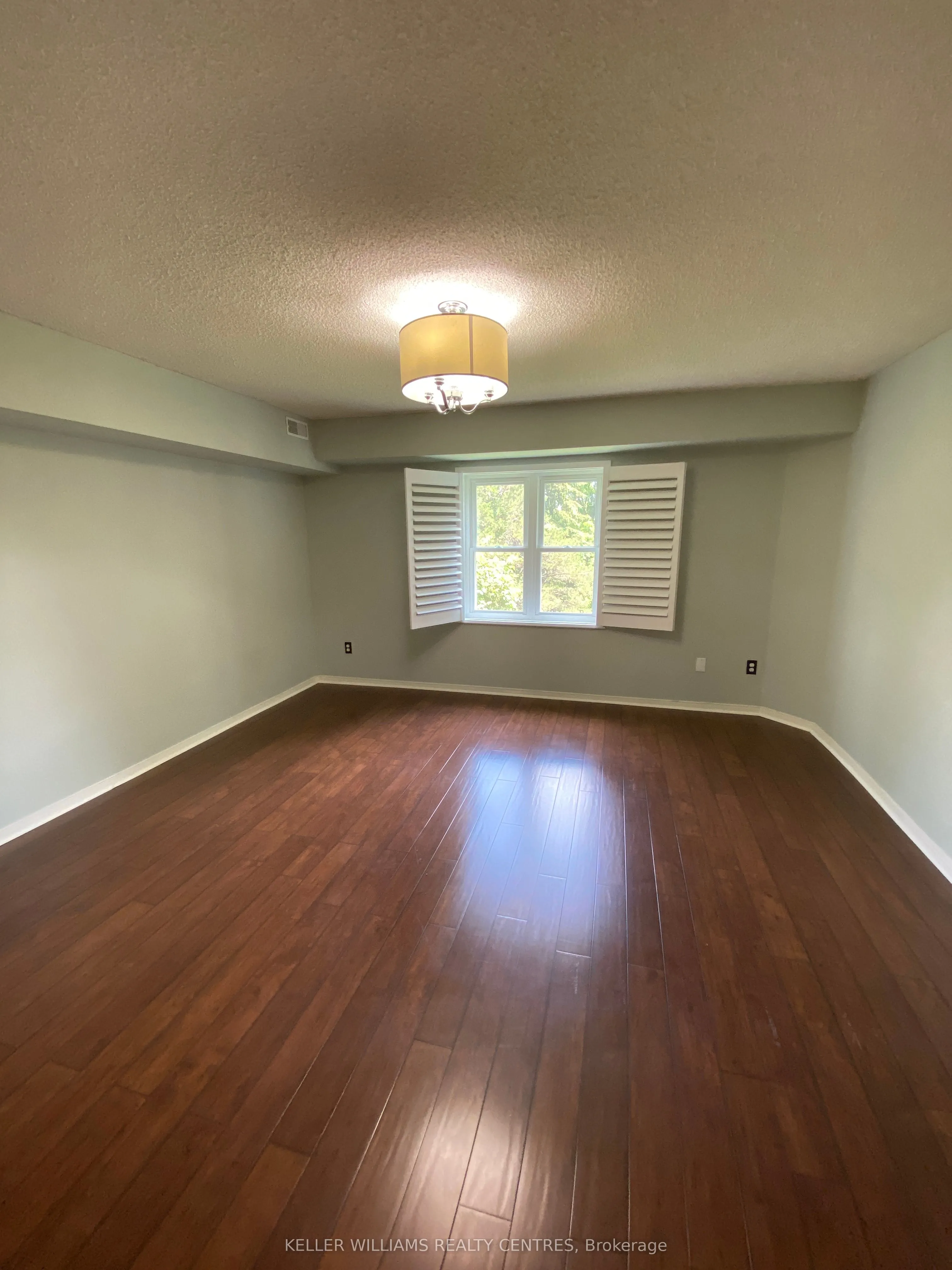 115 Main Street S, #21