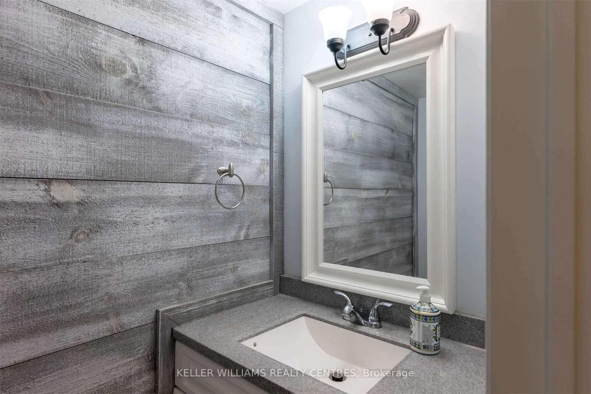 115 Main Street S, #21