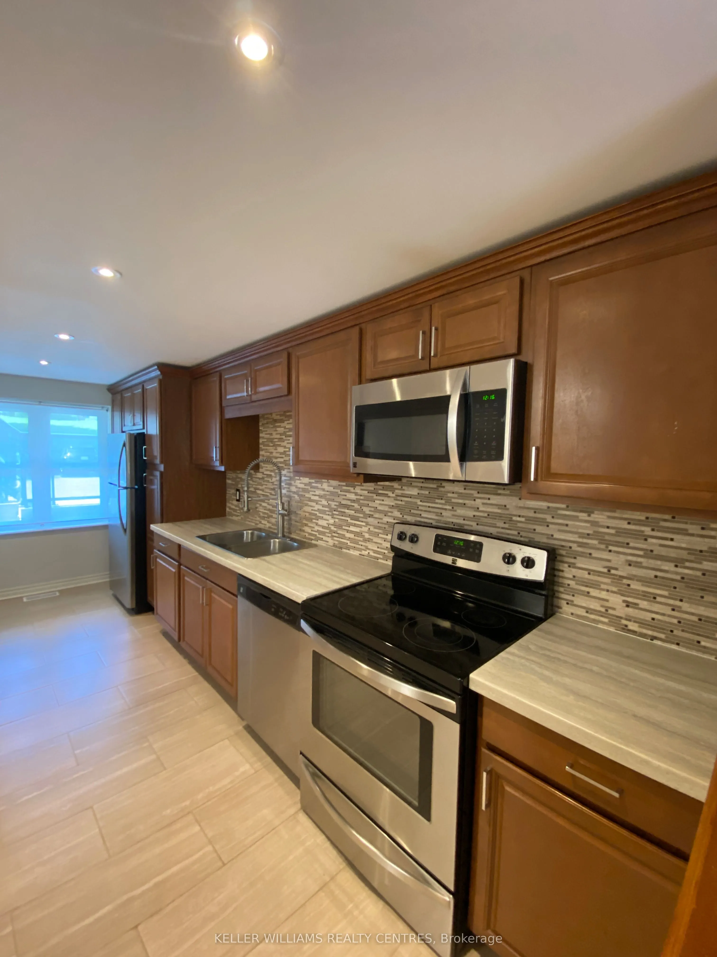 115 Main Street S, #21