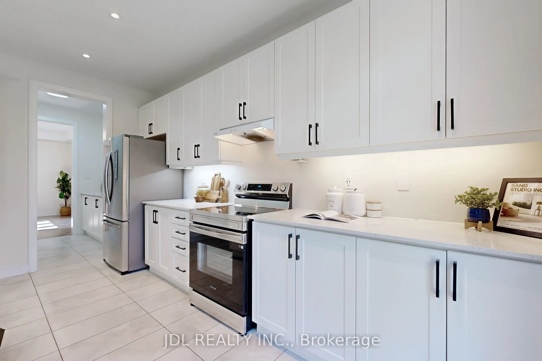 143 Kenneth Rogers Crescent