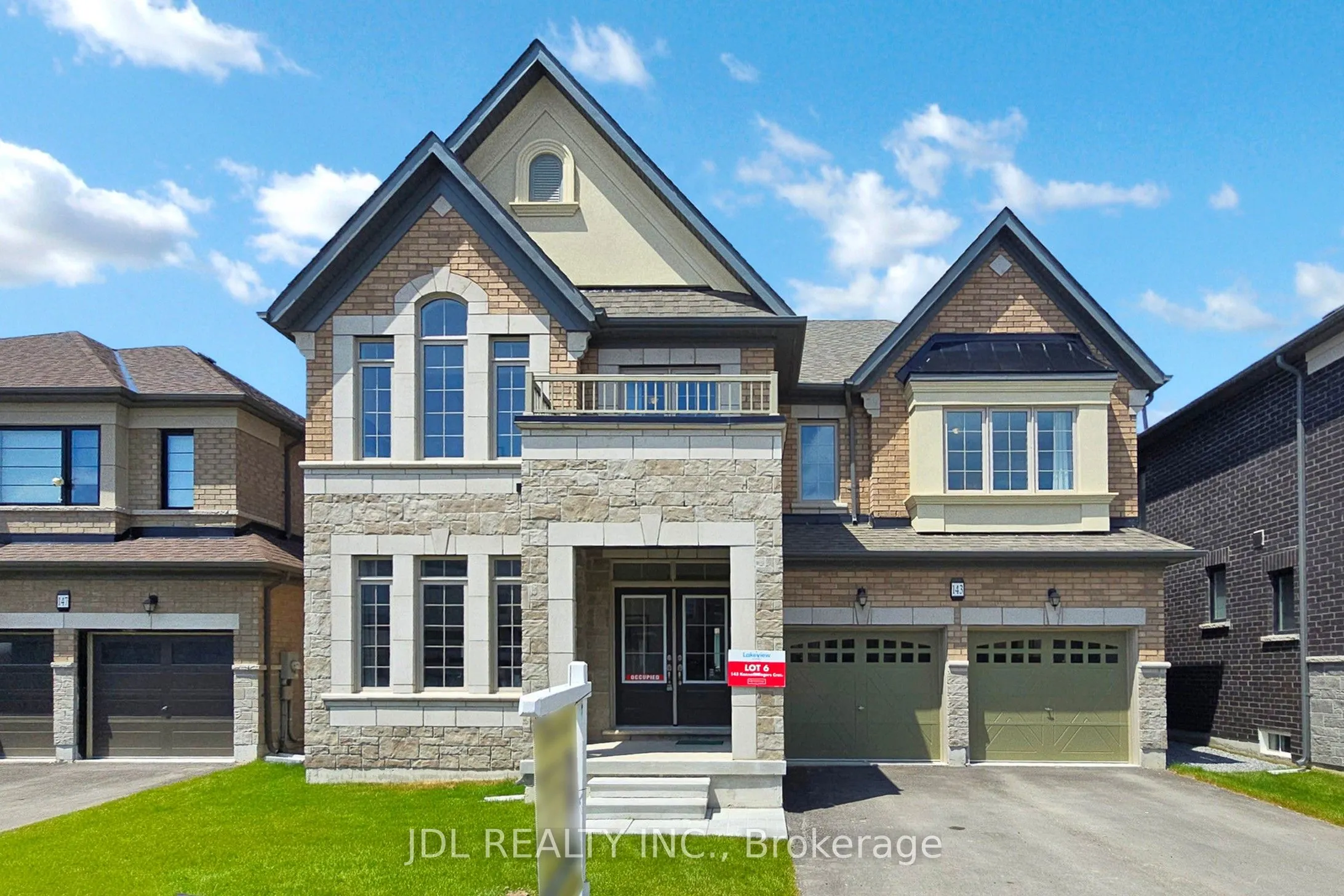143 Kenneth Rogers Crescent