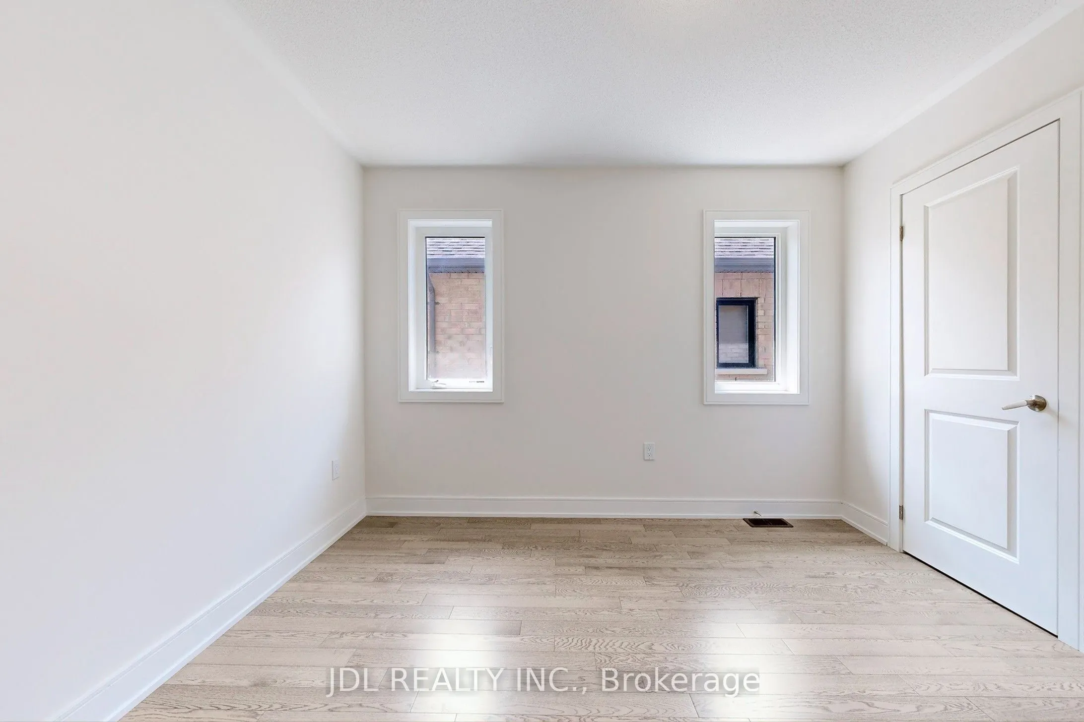 143 Kenneth Rogers Crescent