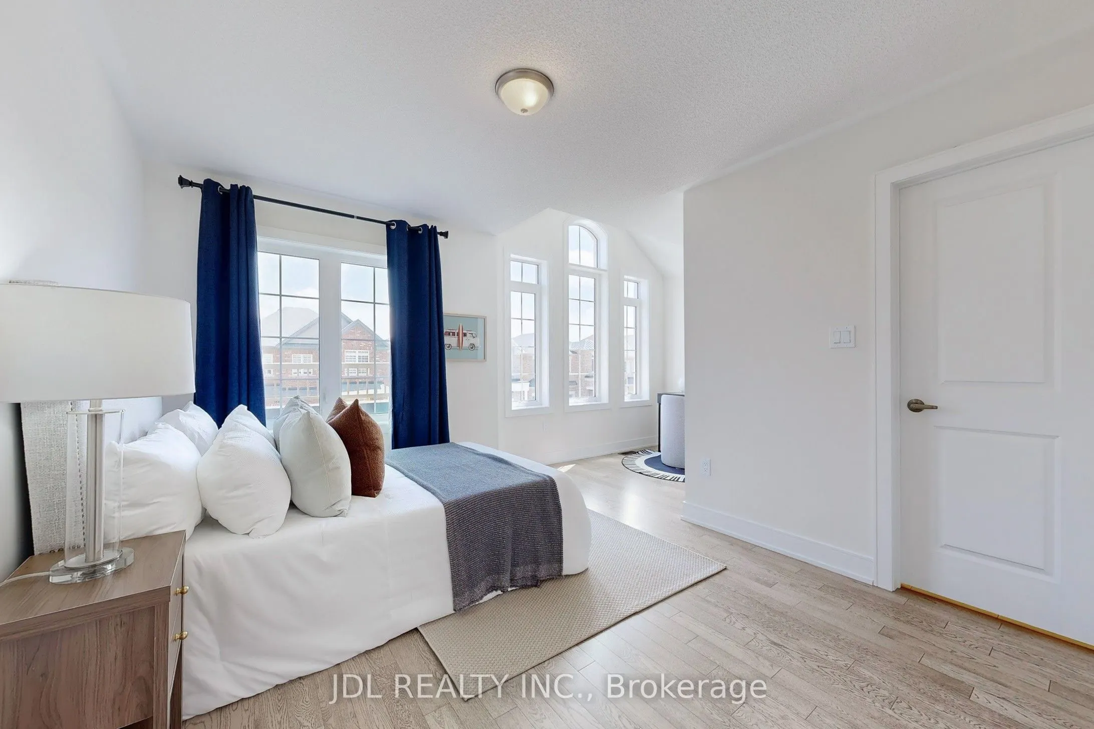 143 Kenneth Rogers Crescent