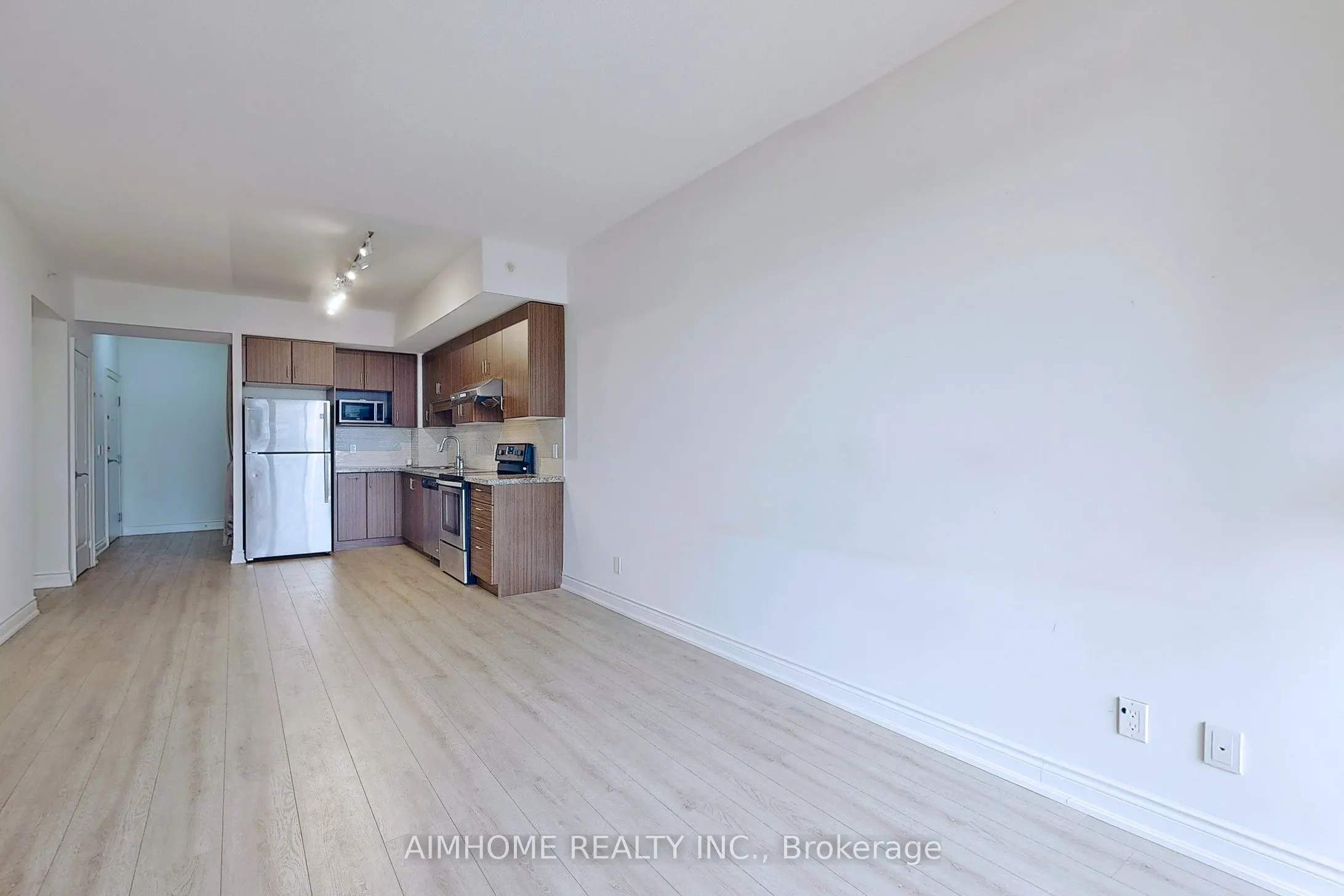 38 Cedarland Drive, #807