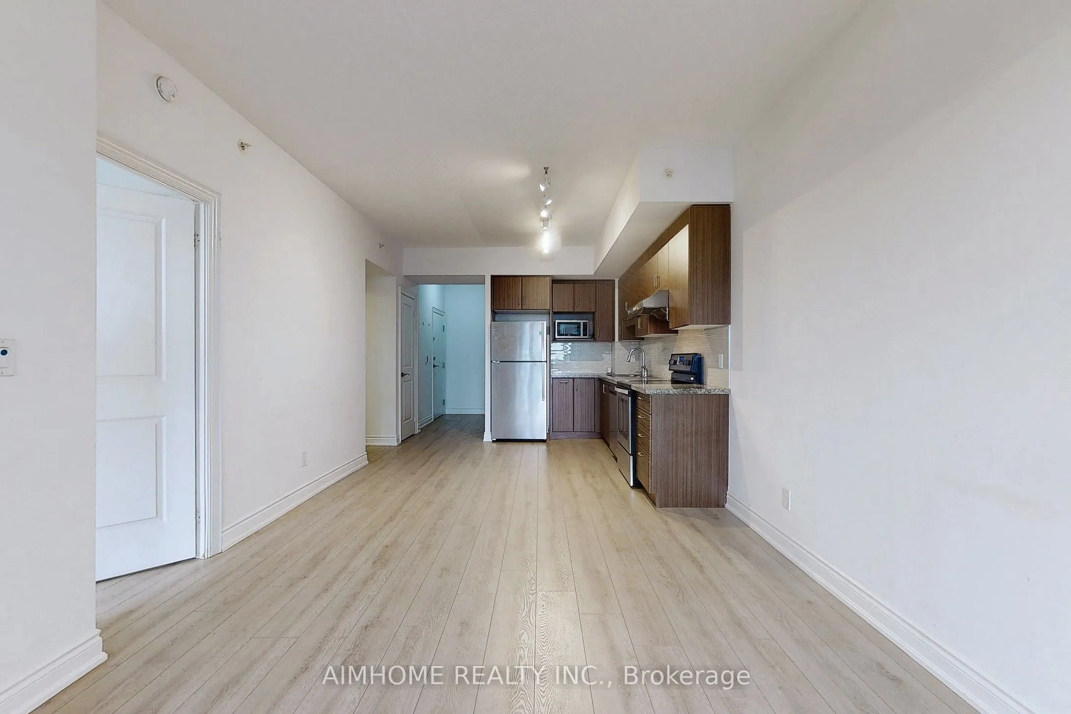 38 Cedarland Drive, #807