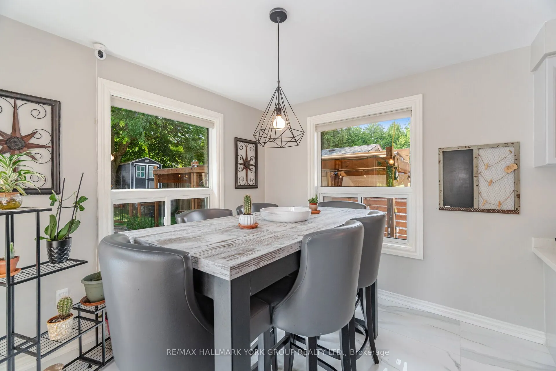 96 Townsend Avenue
