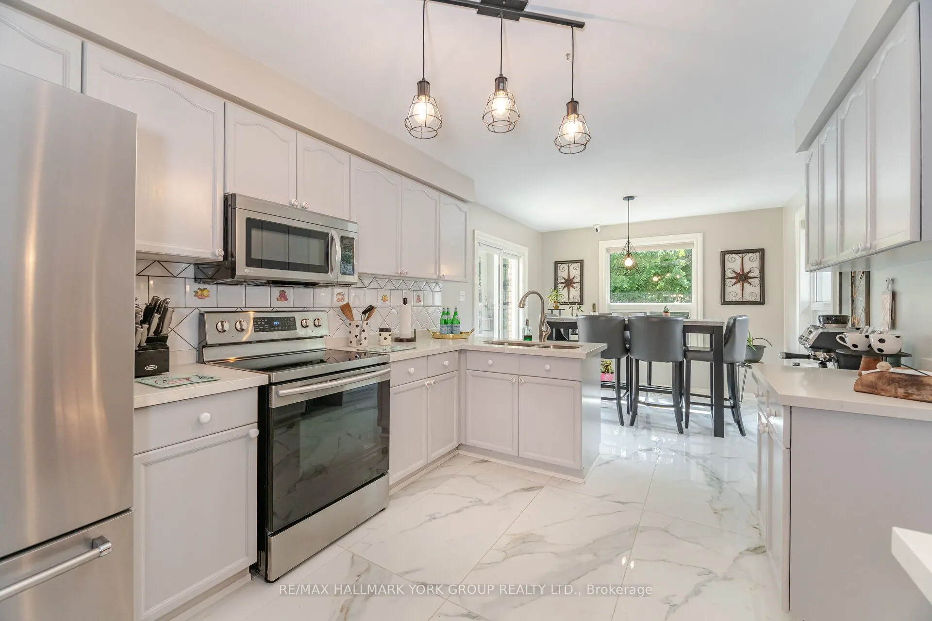 96 Townsend Avenue