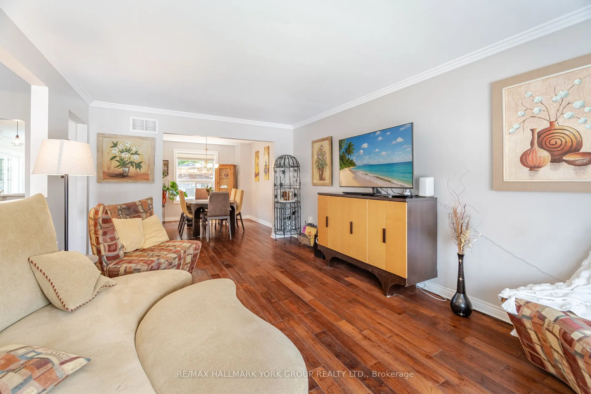 96 Townsend Avenue