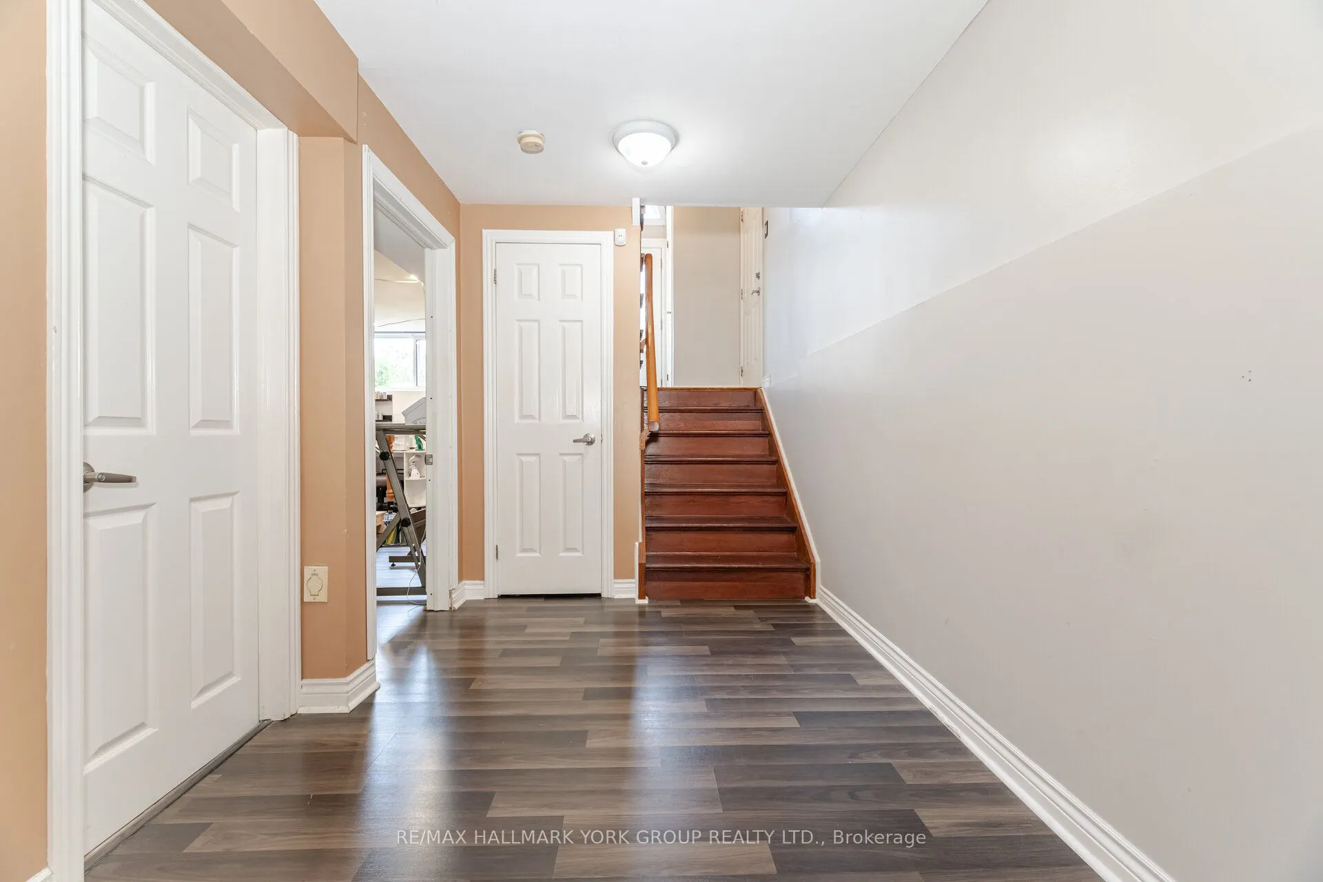 96 Townsend Avenue