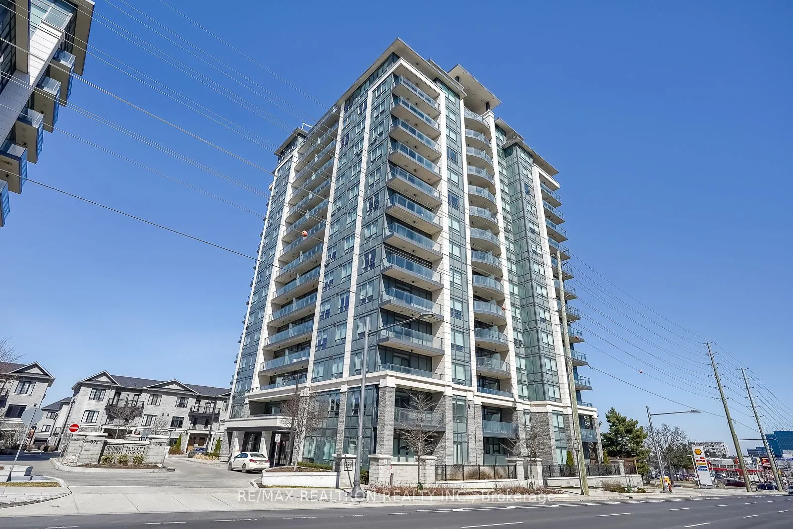 398 Highway 7 E, #815