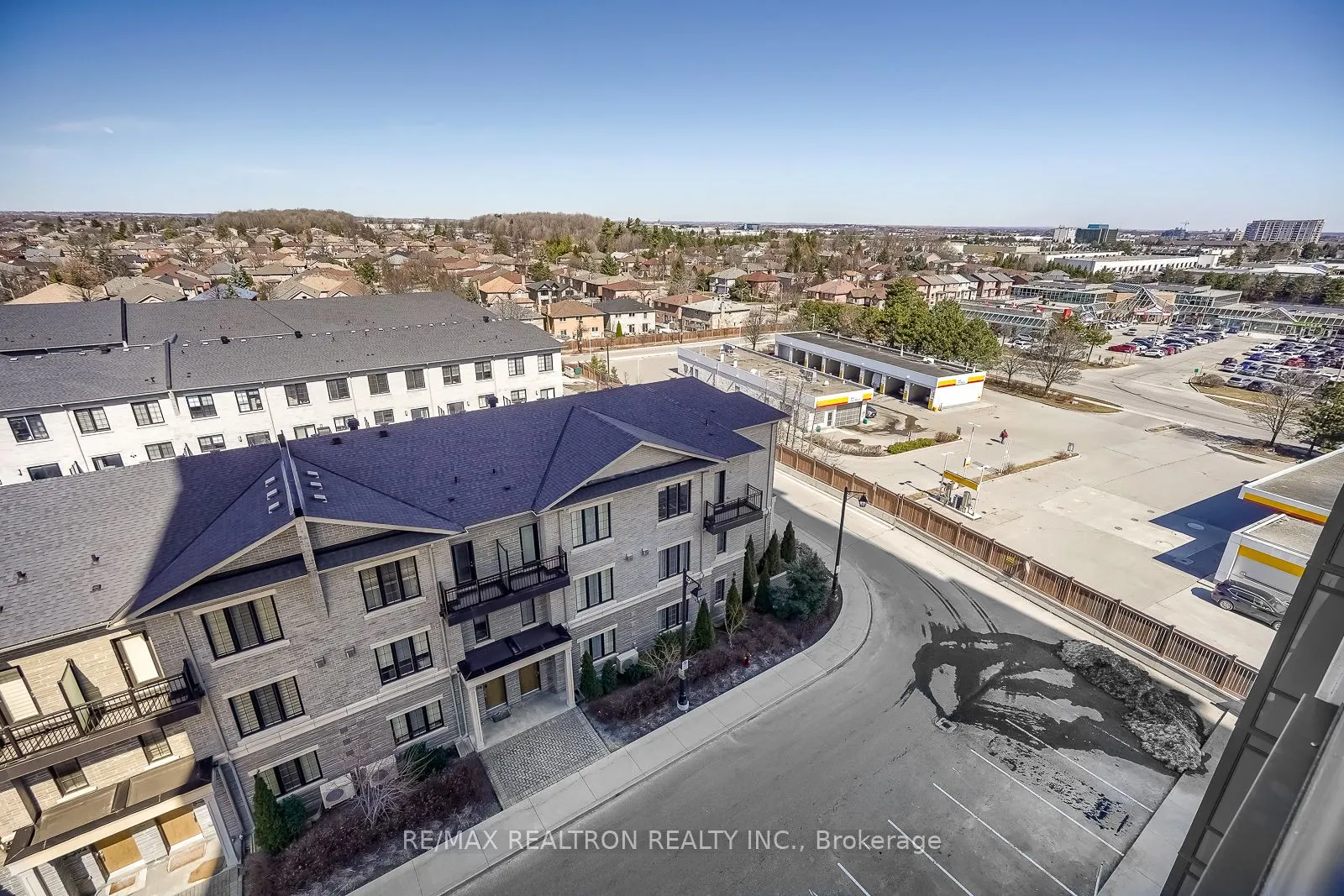 398 Highway 7 E, #815