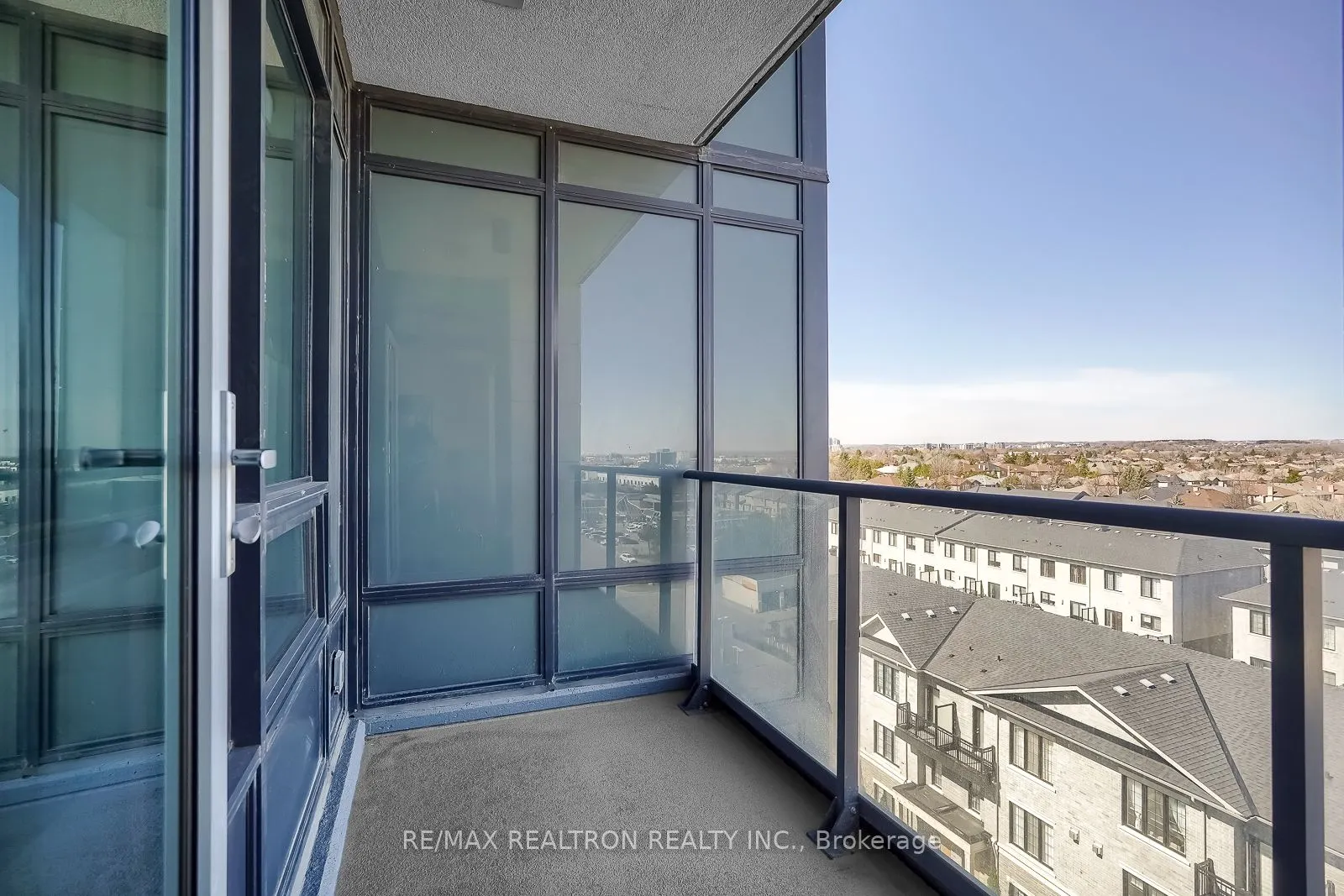 398 Highway 7 E, #815