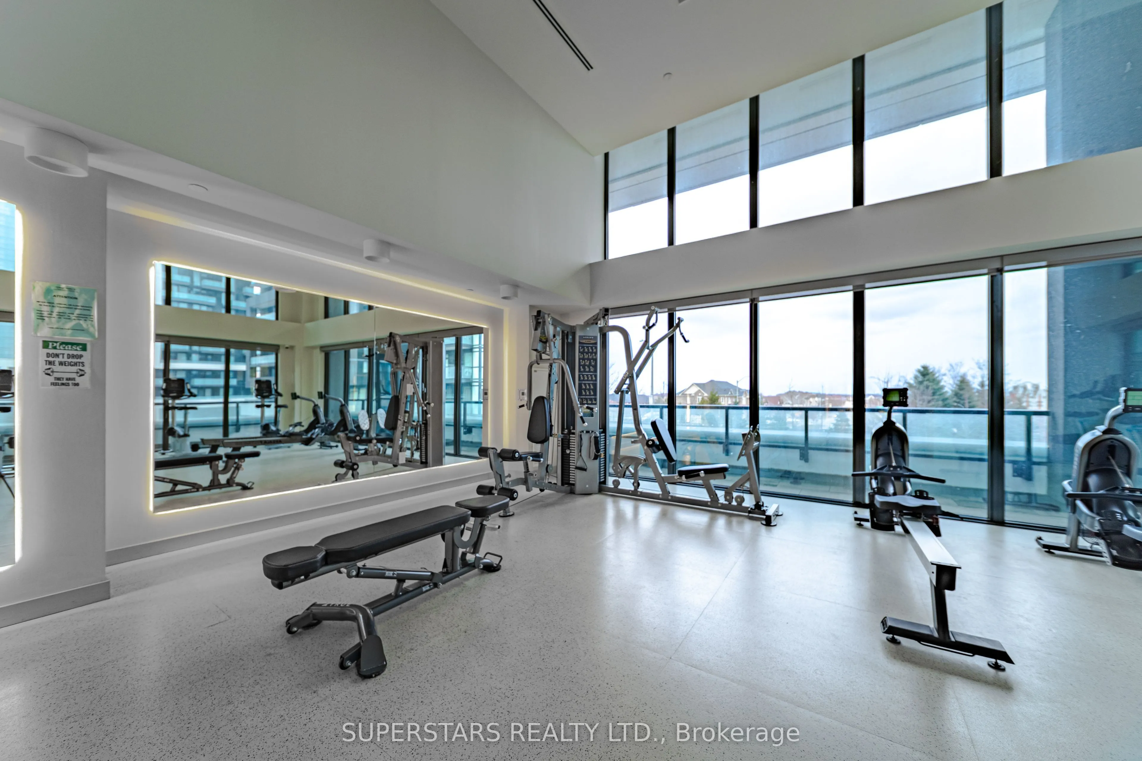 85 Oneida Crescent, ##407