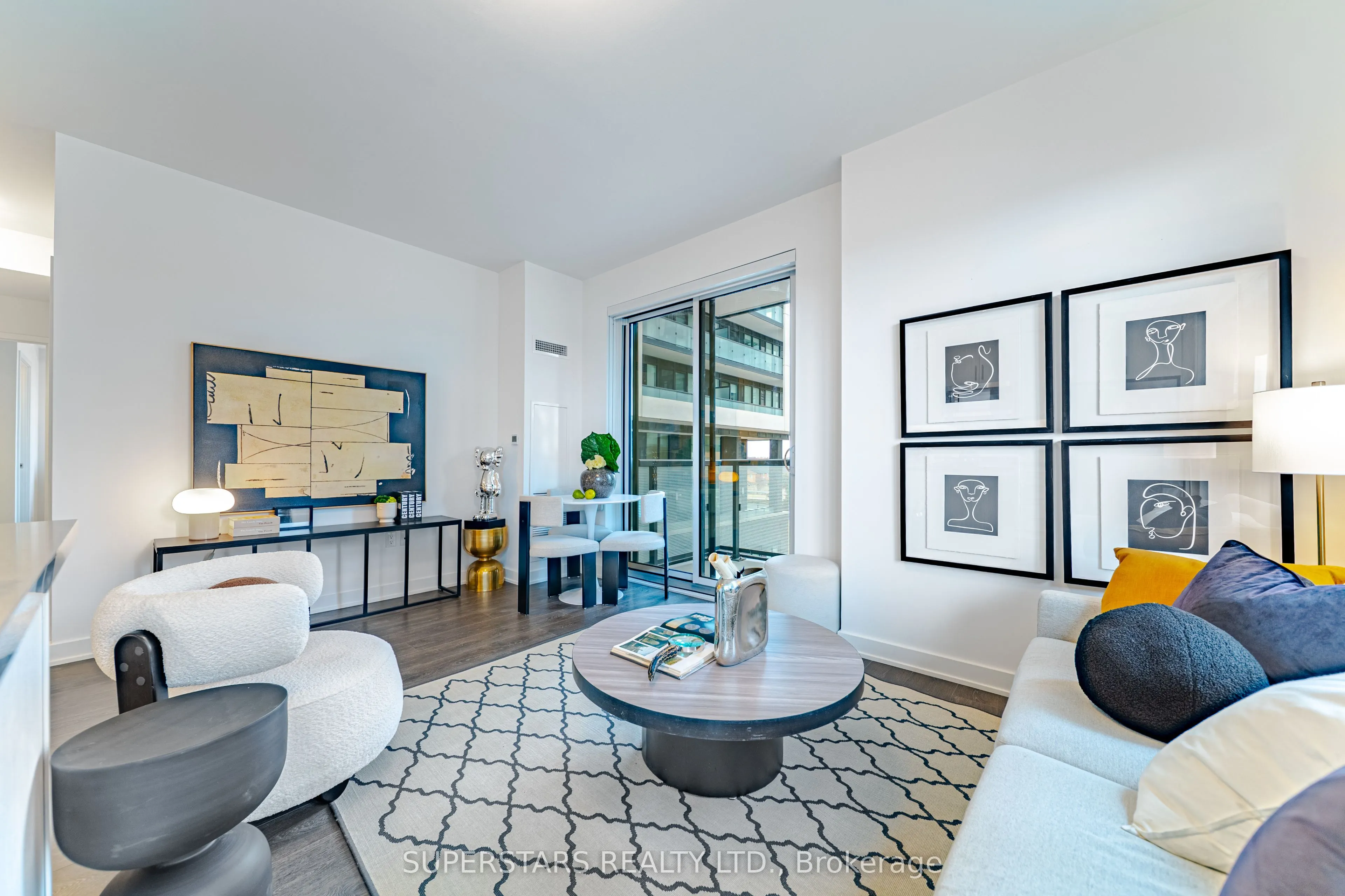 85 Oneida Crescent, ##407