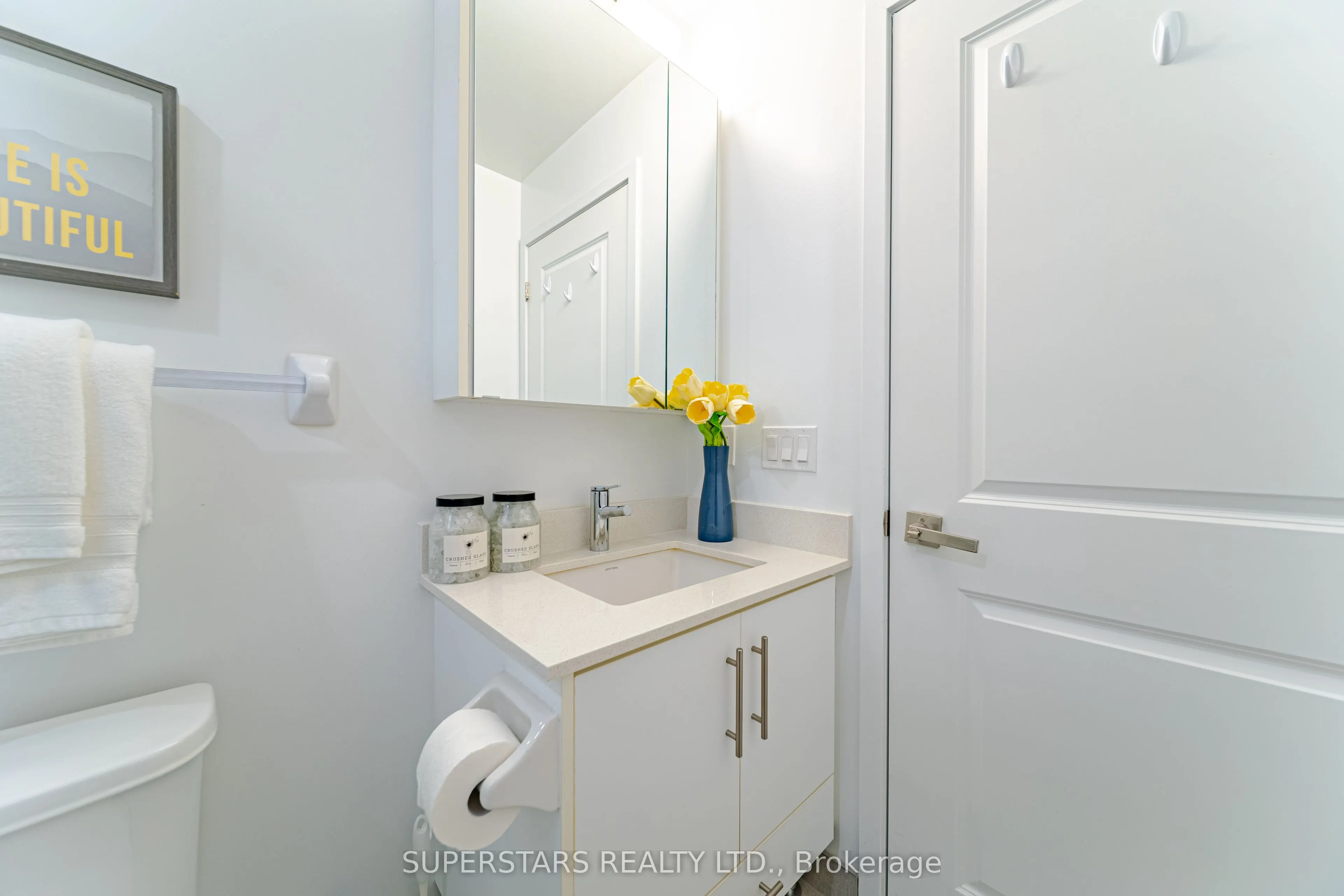 85 Oneida Crescent, ##407