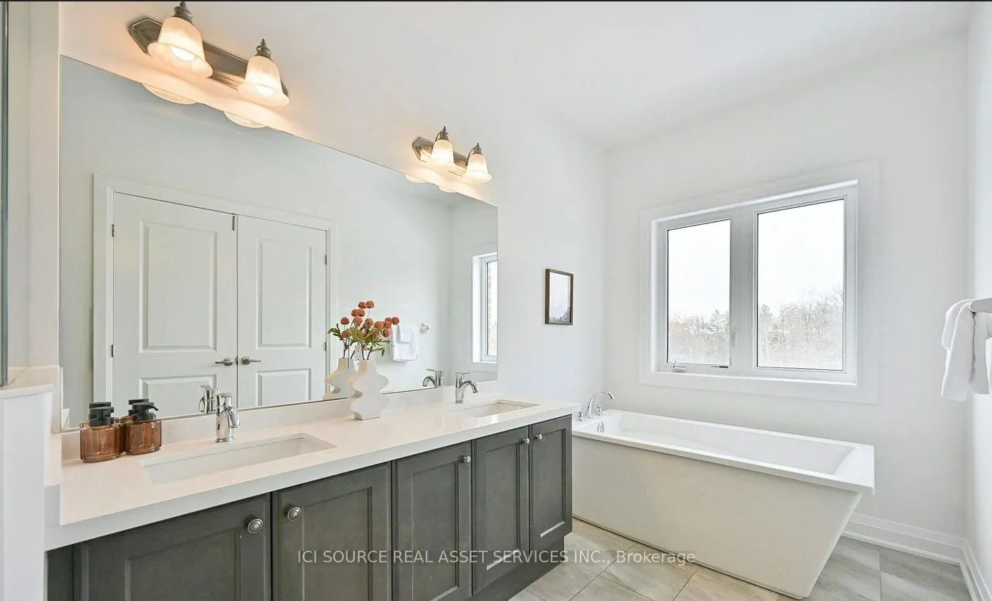 64 Duncombe Lane