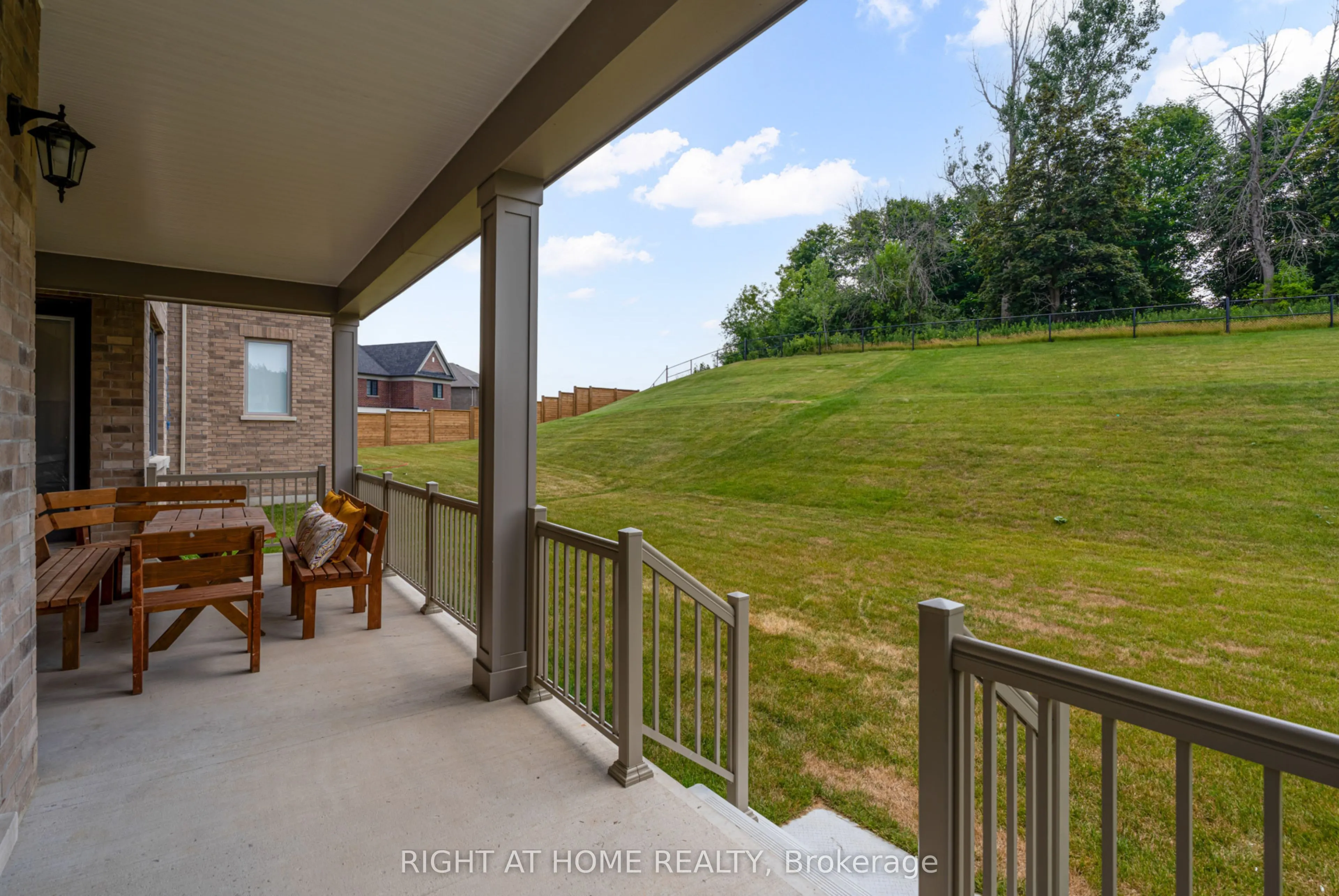 185 Cranberry Lane
