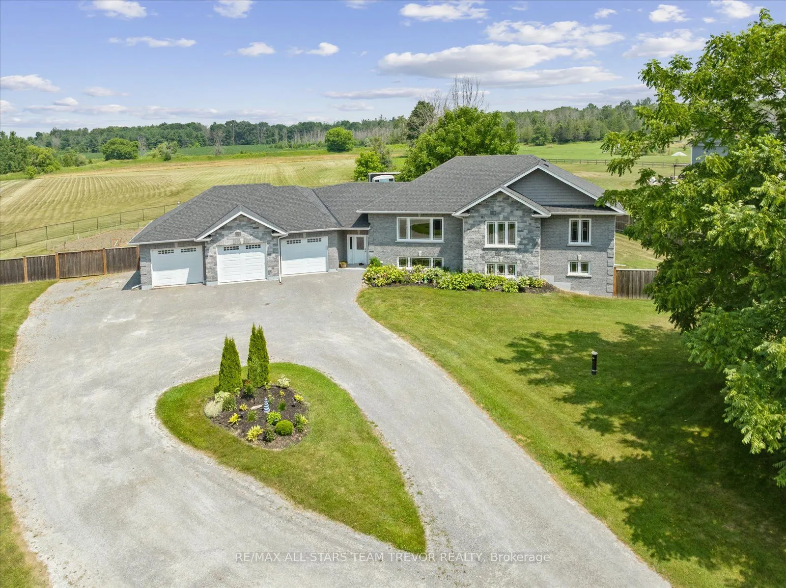 187 Riverbank Drive