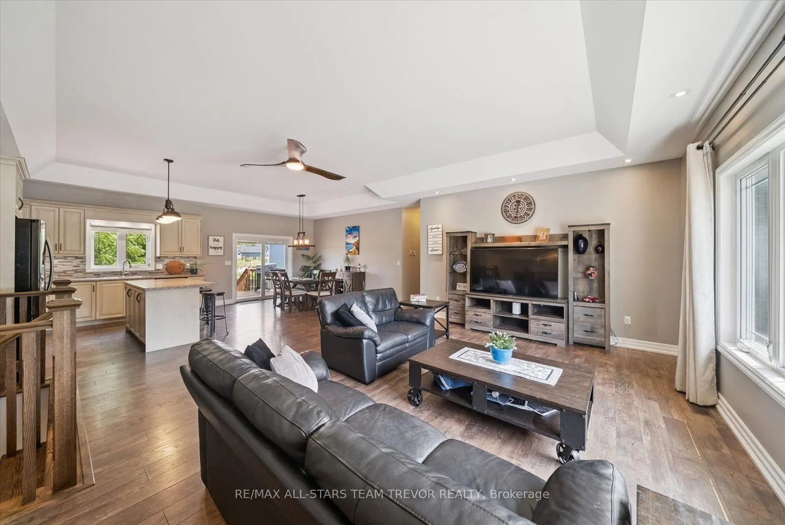 187 Riverbank Drive