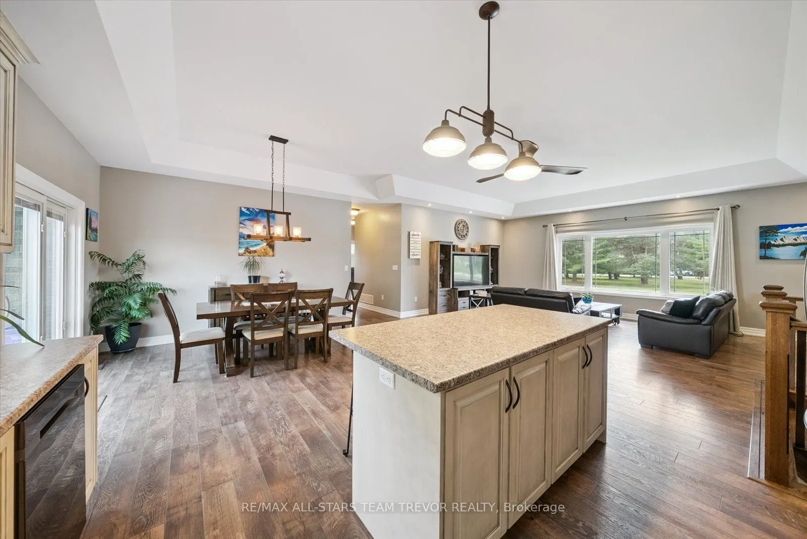 187 Riverbank Drive
