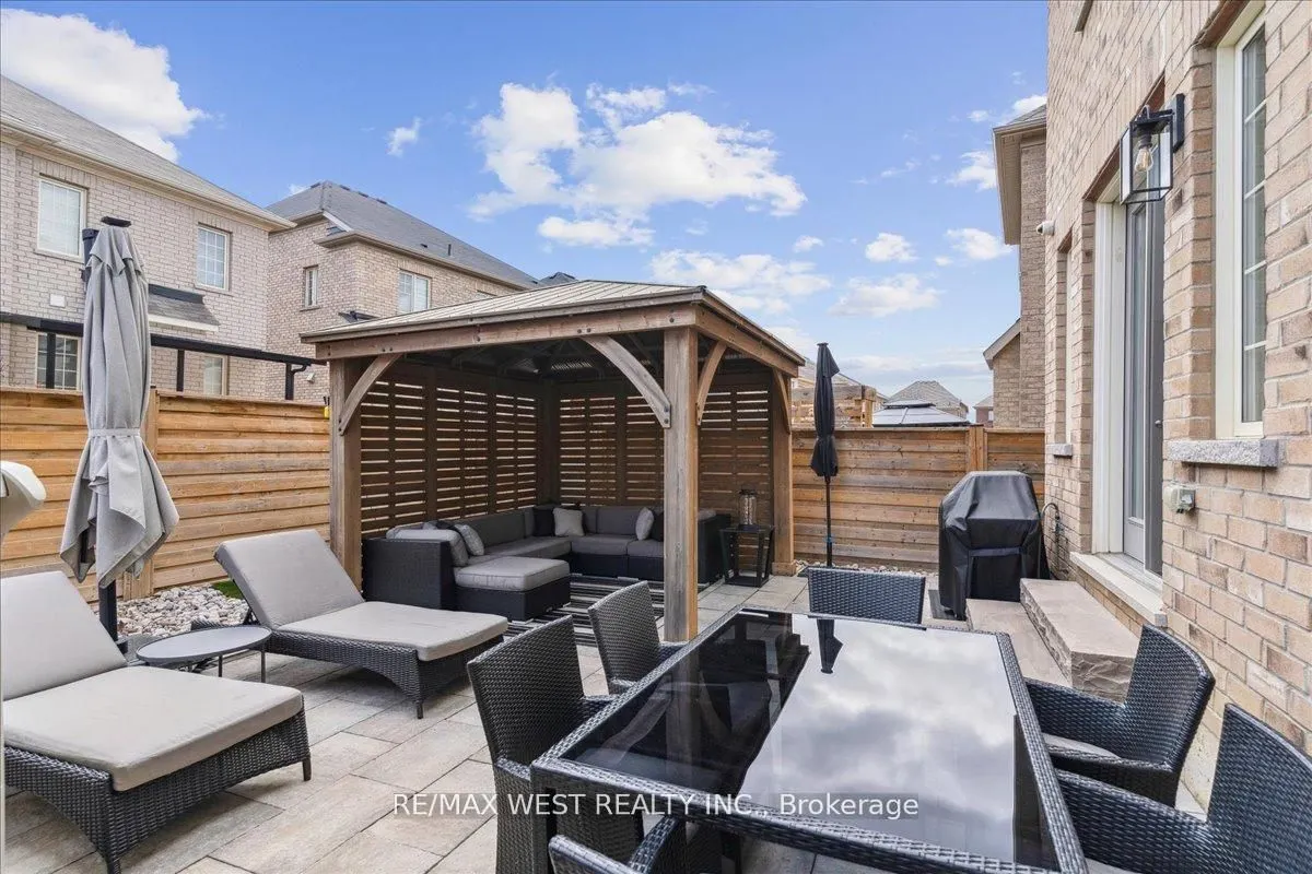 39 Condor Way