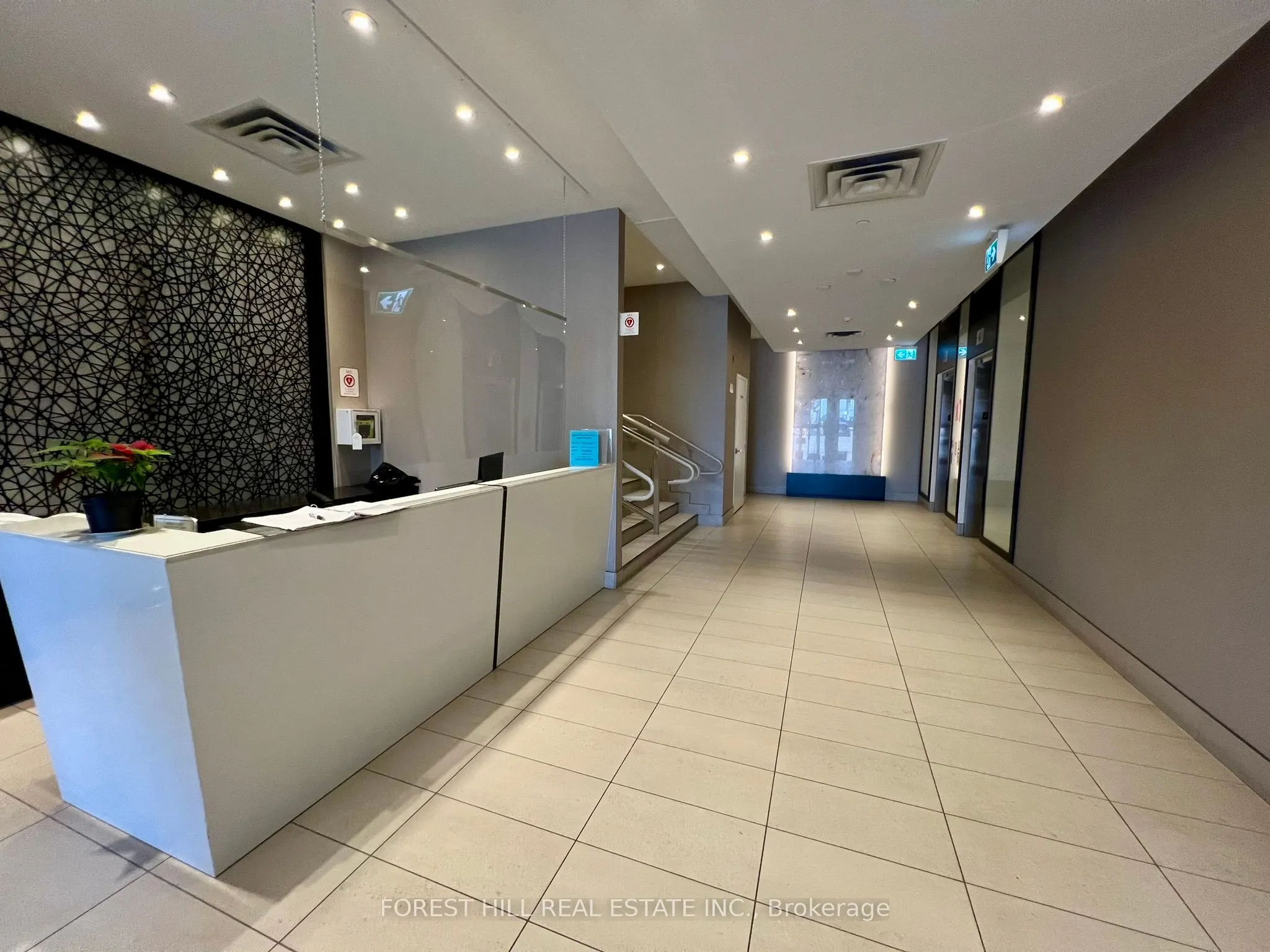15277 Yonge Street, #604B