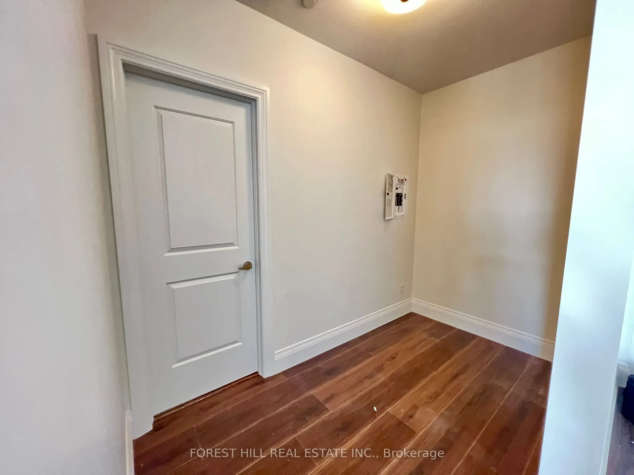 15277 Yonge Street, #604B