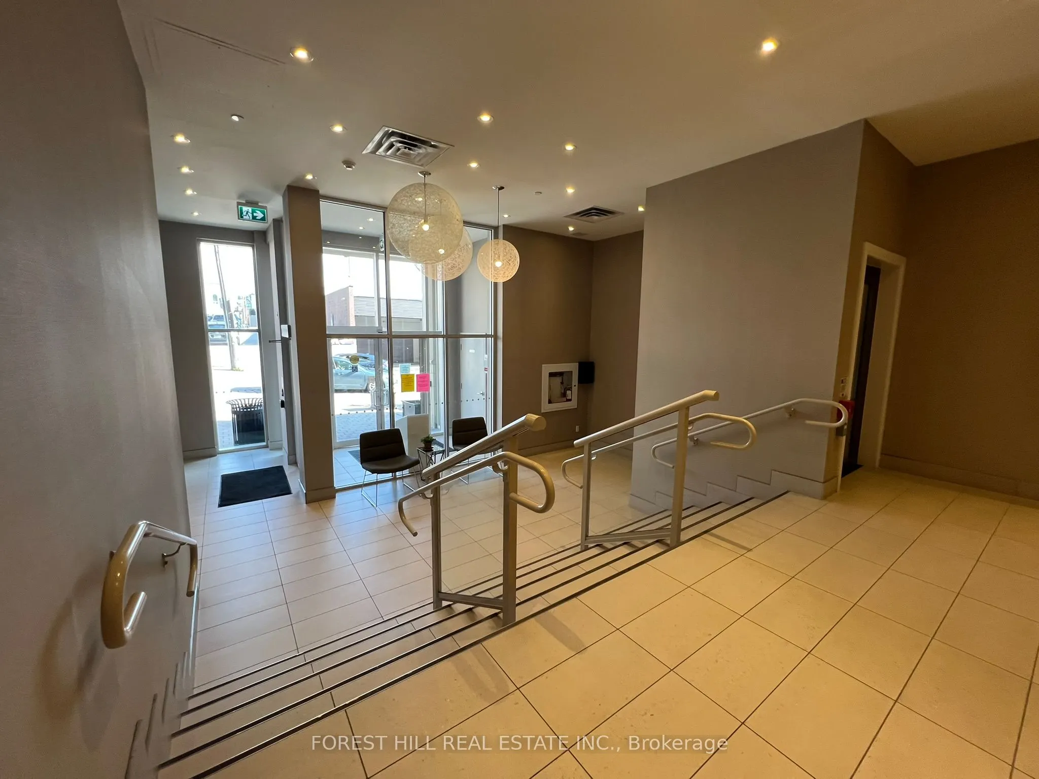 15277 Yonge Street, #604B