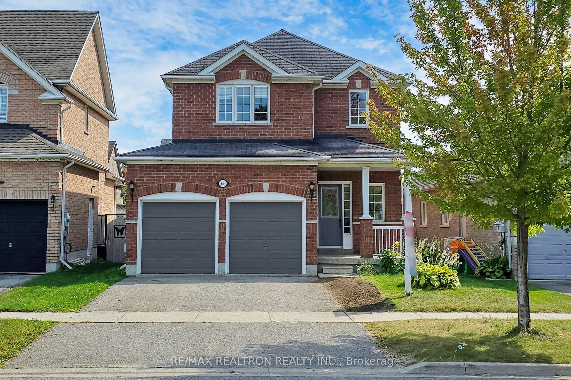 69 Richmond Park Drive
