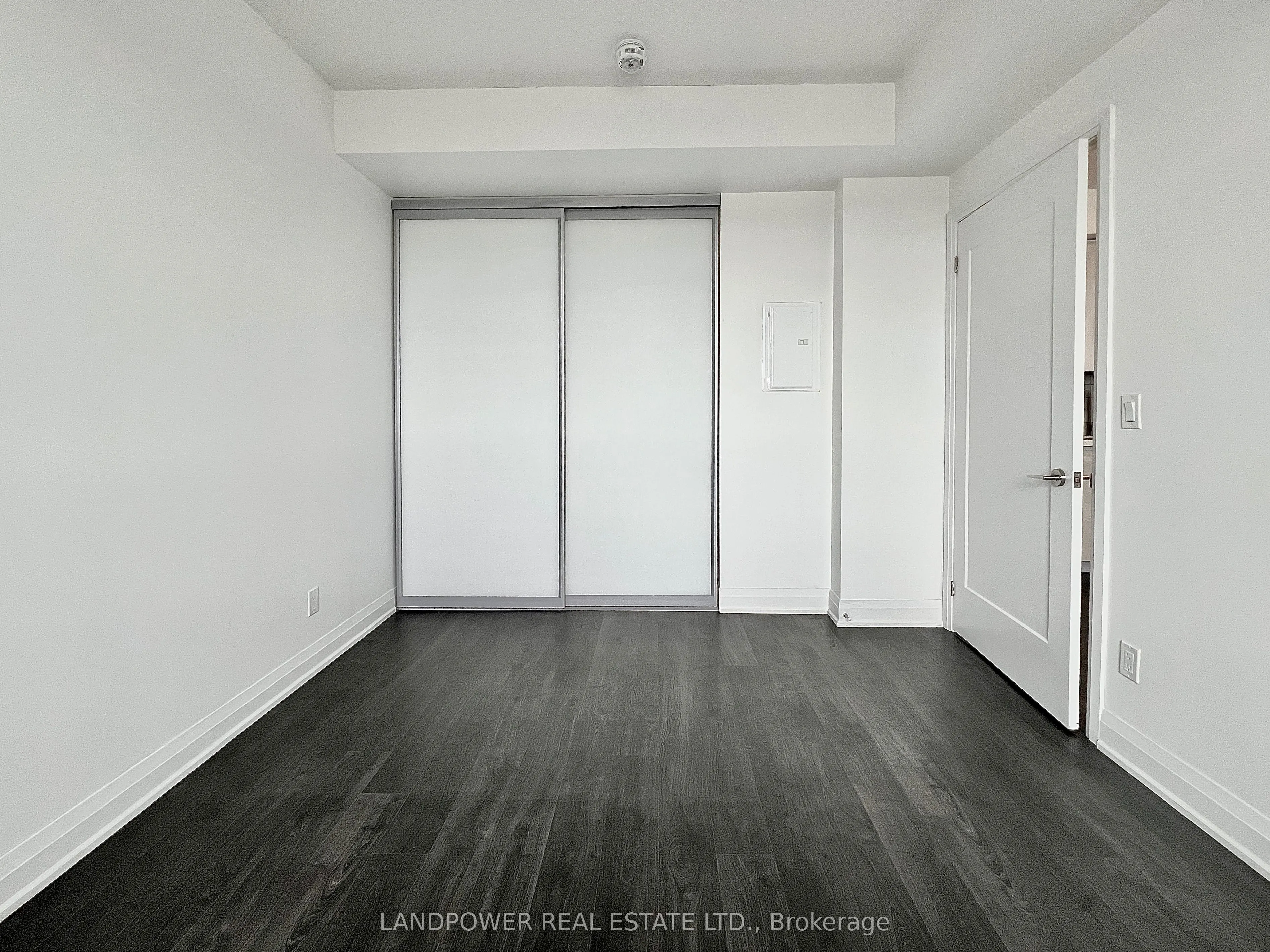 398 Highway 7 E, #1001