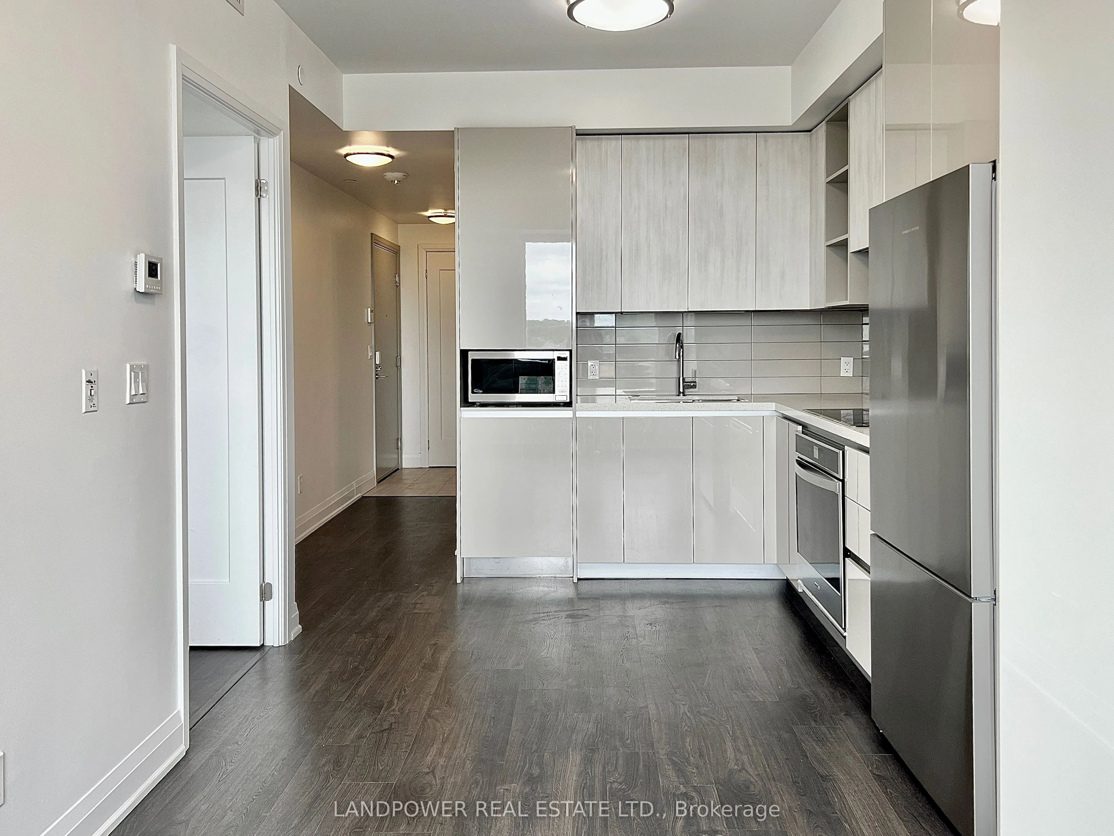 398 Highway 7 E, #1001