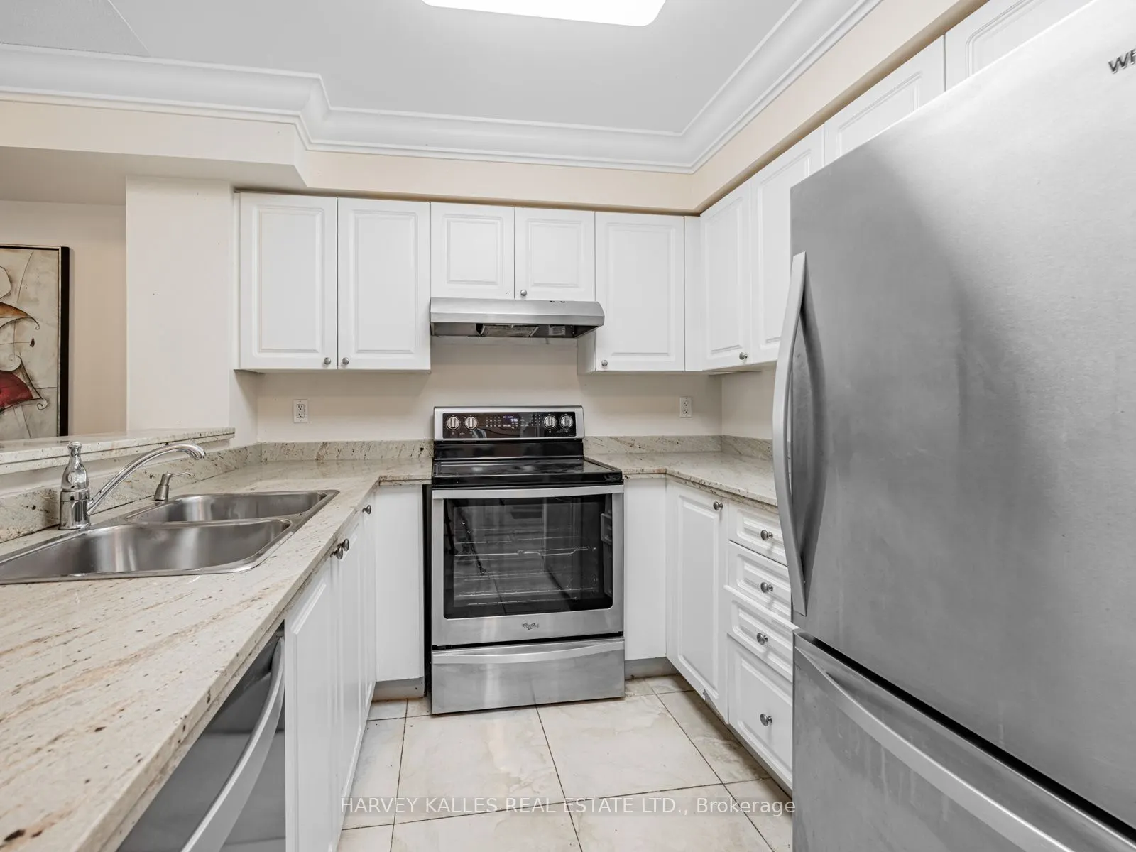 5 Emerald Lane, #204