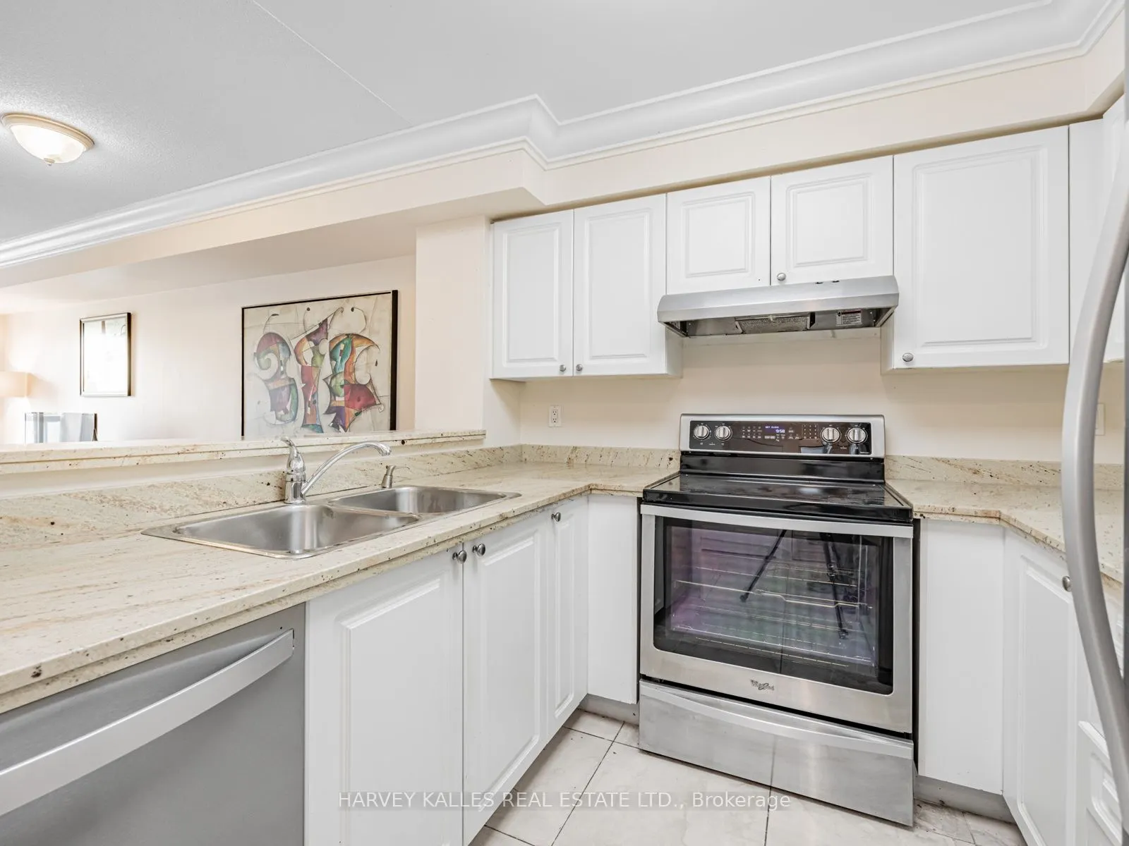 5 Emerald Lane, #204
