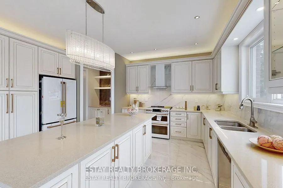 34 Wyndance Way