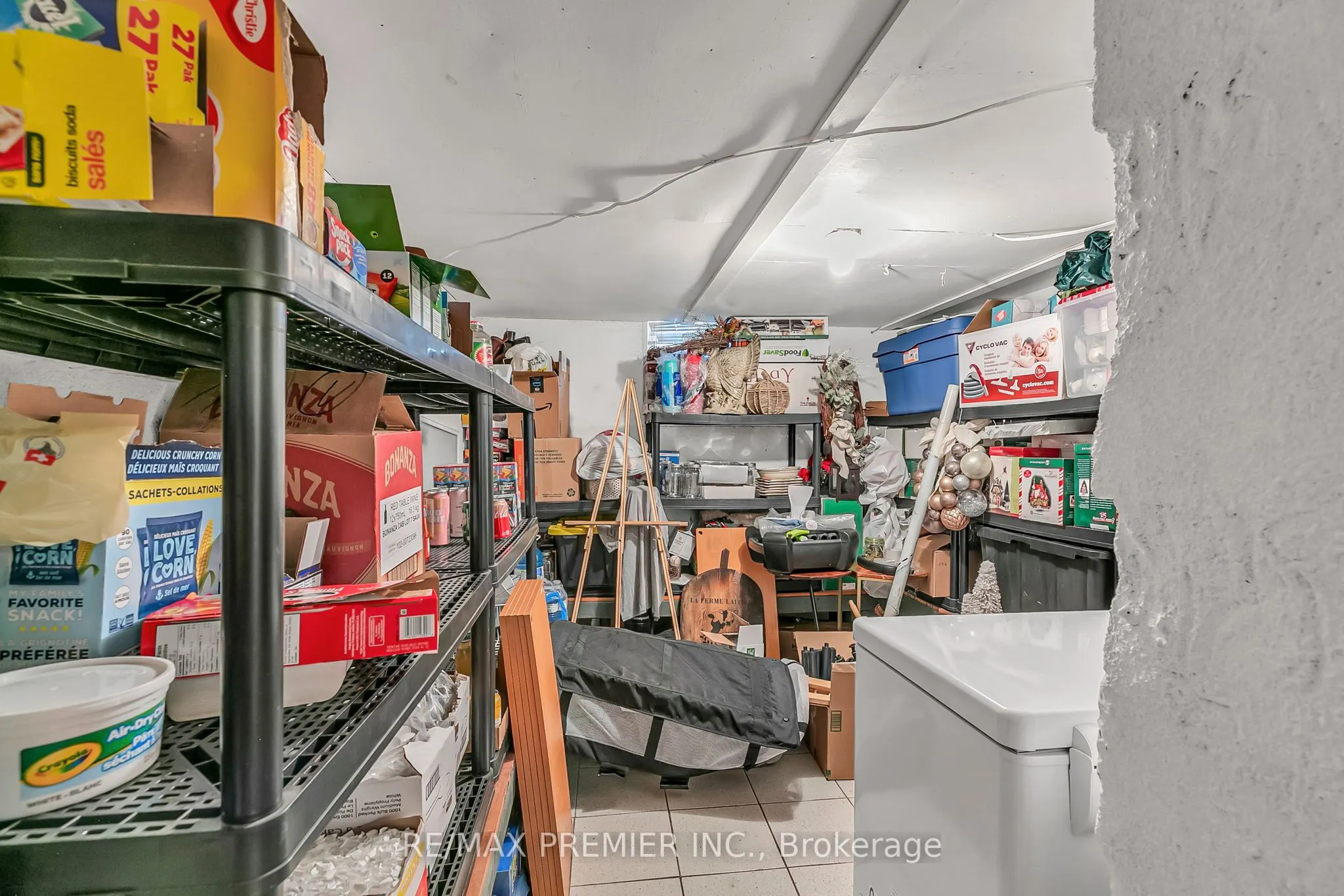 71 Hawman Avenue