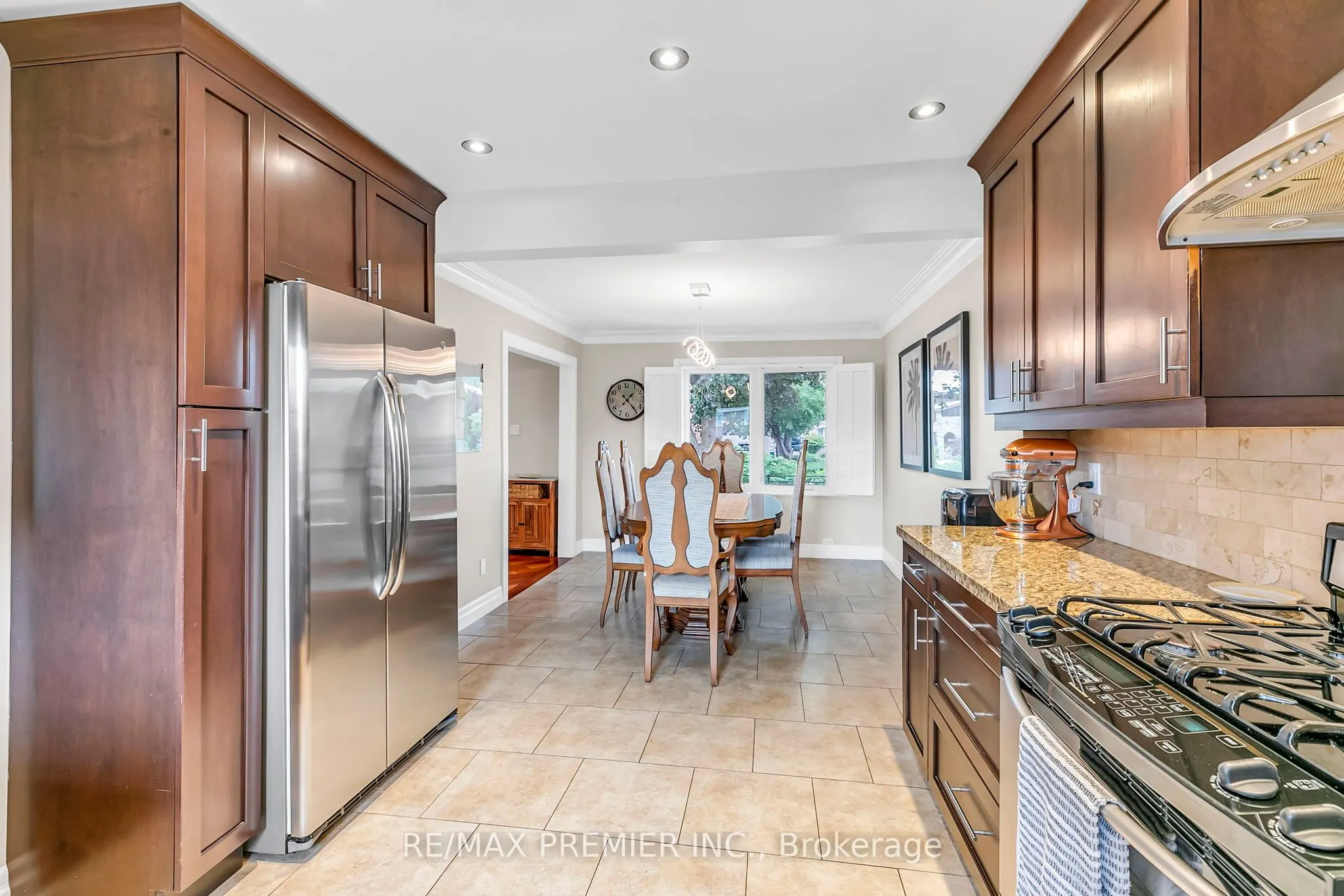 71 Hawman Avenue