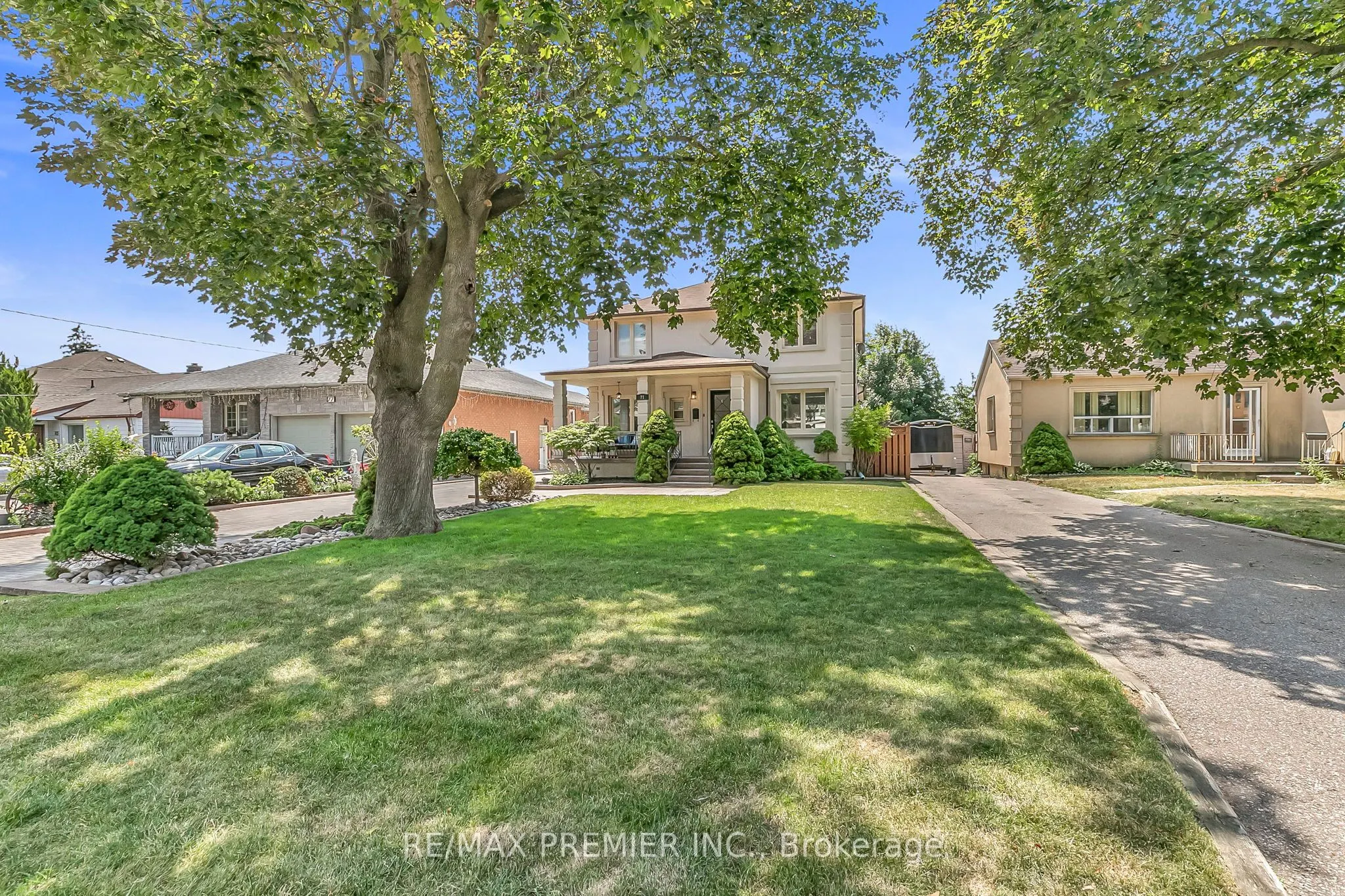 71 Hawman Avenue