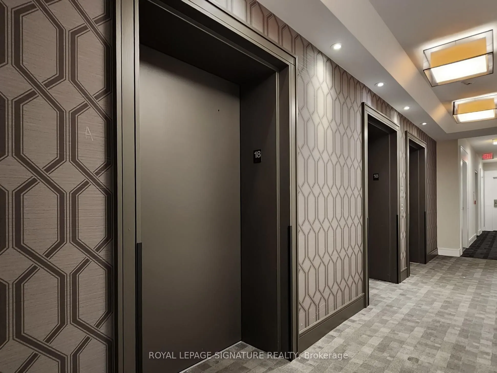 9205 Yonge Street, #1808