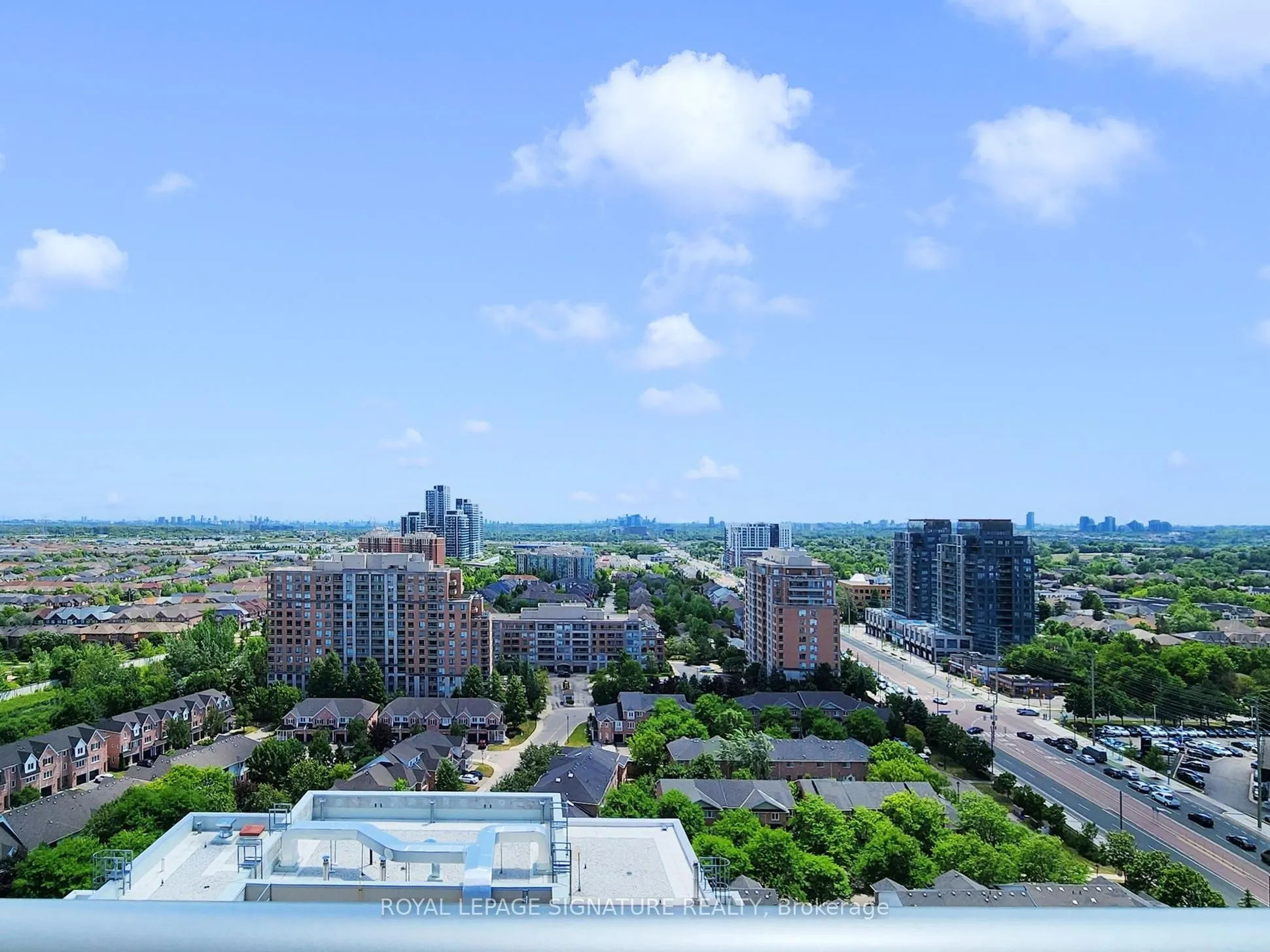 9205 Yonge Street, #1808