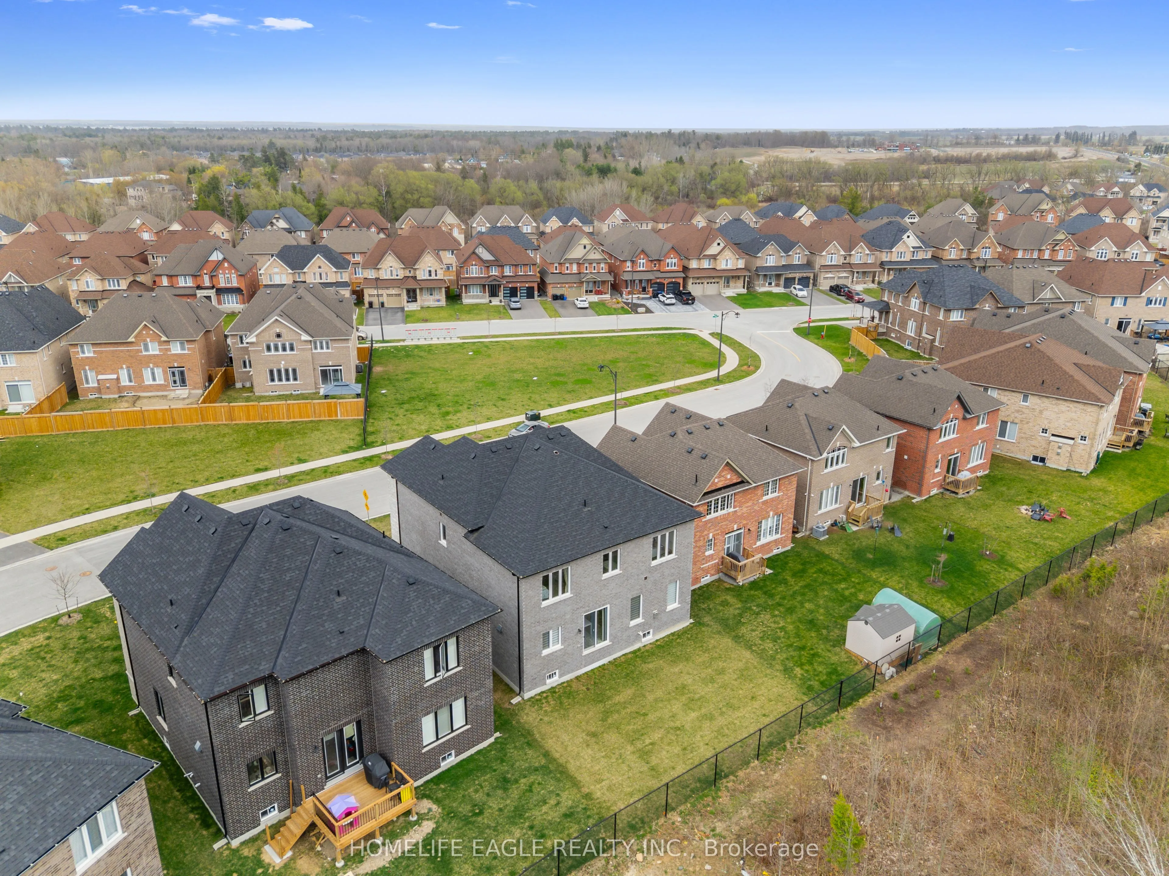 1028 Hardy Way