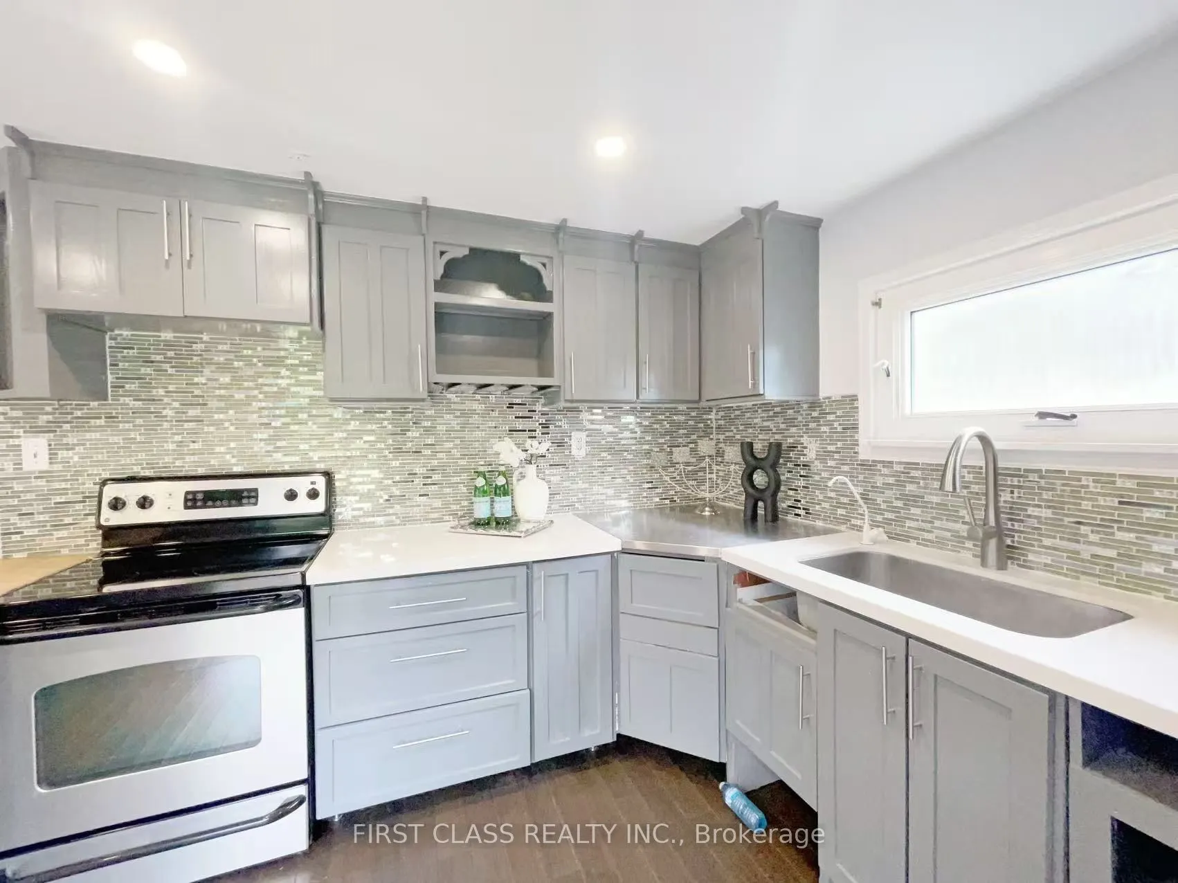 120 Sunset Beach Road