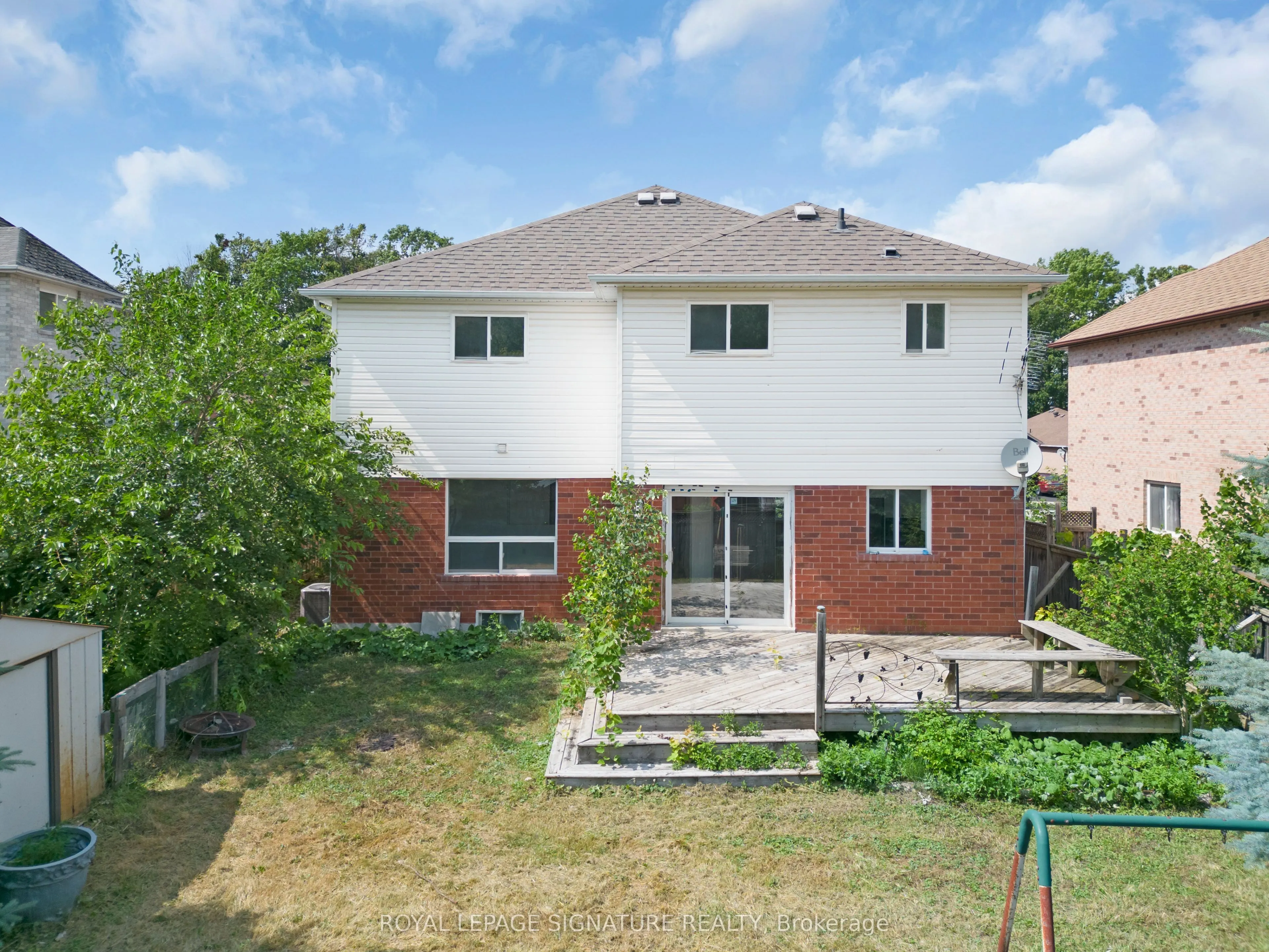 1195 Leslie Drive