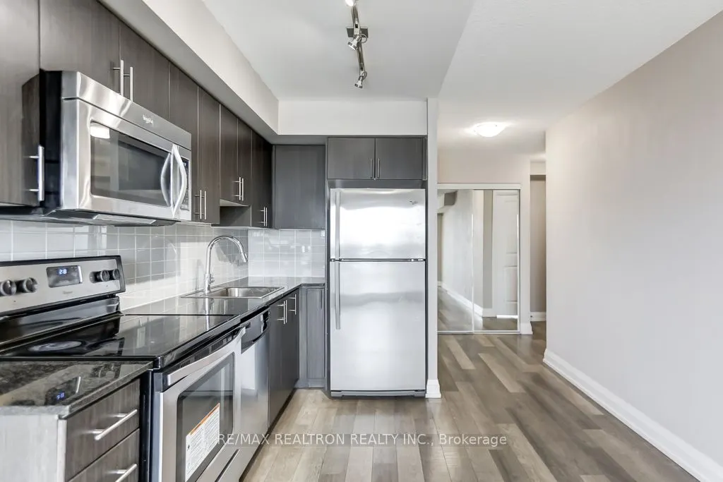 370 Highway 7 E, #615