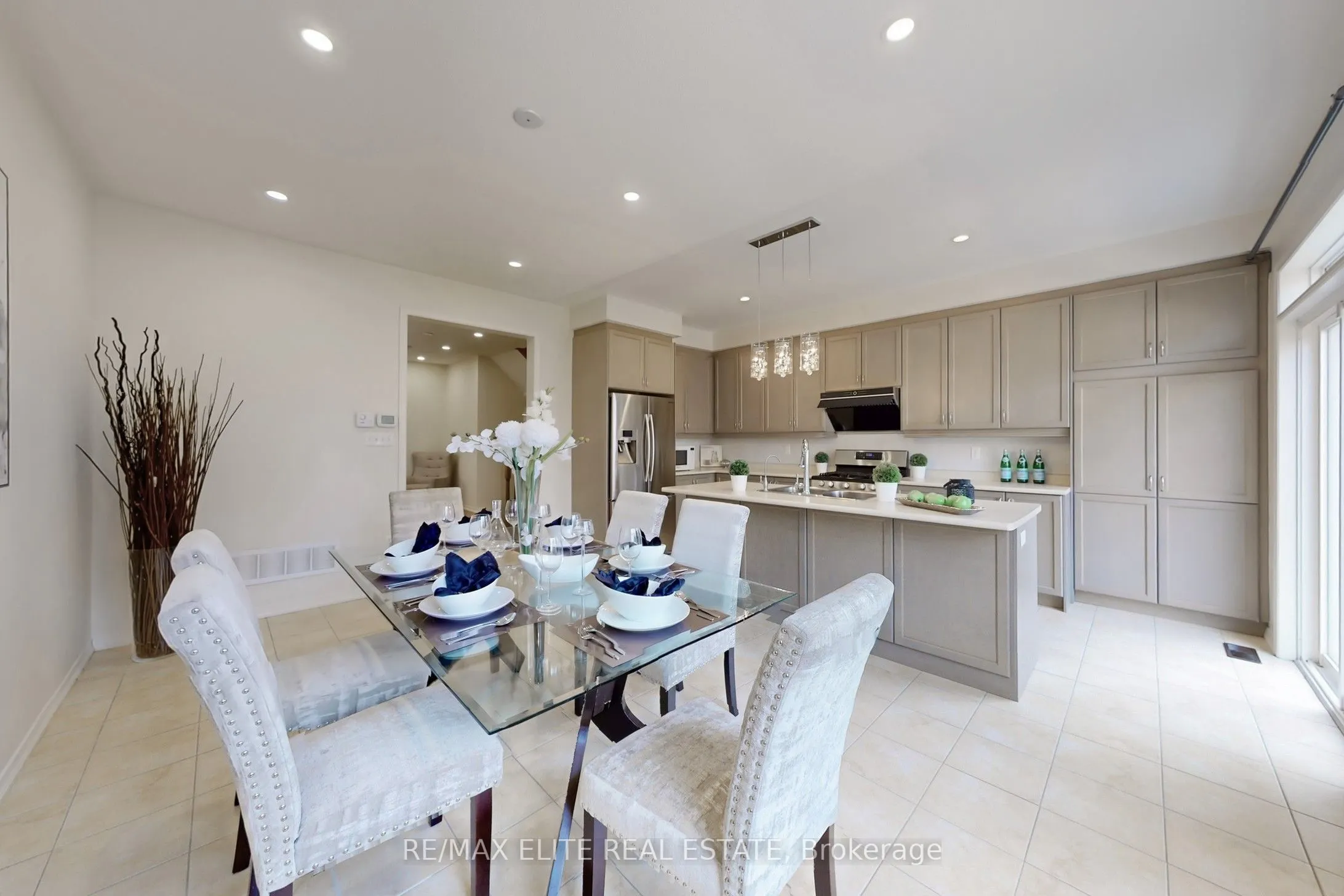 1217 Mccron Crescent